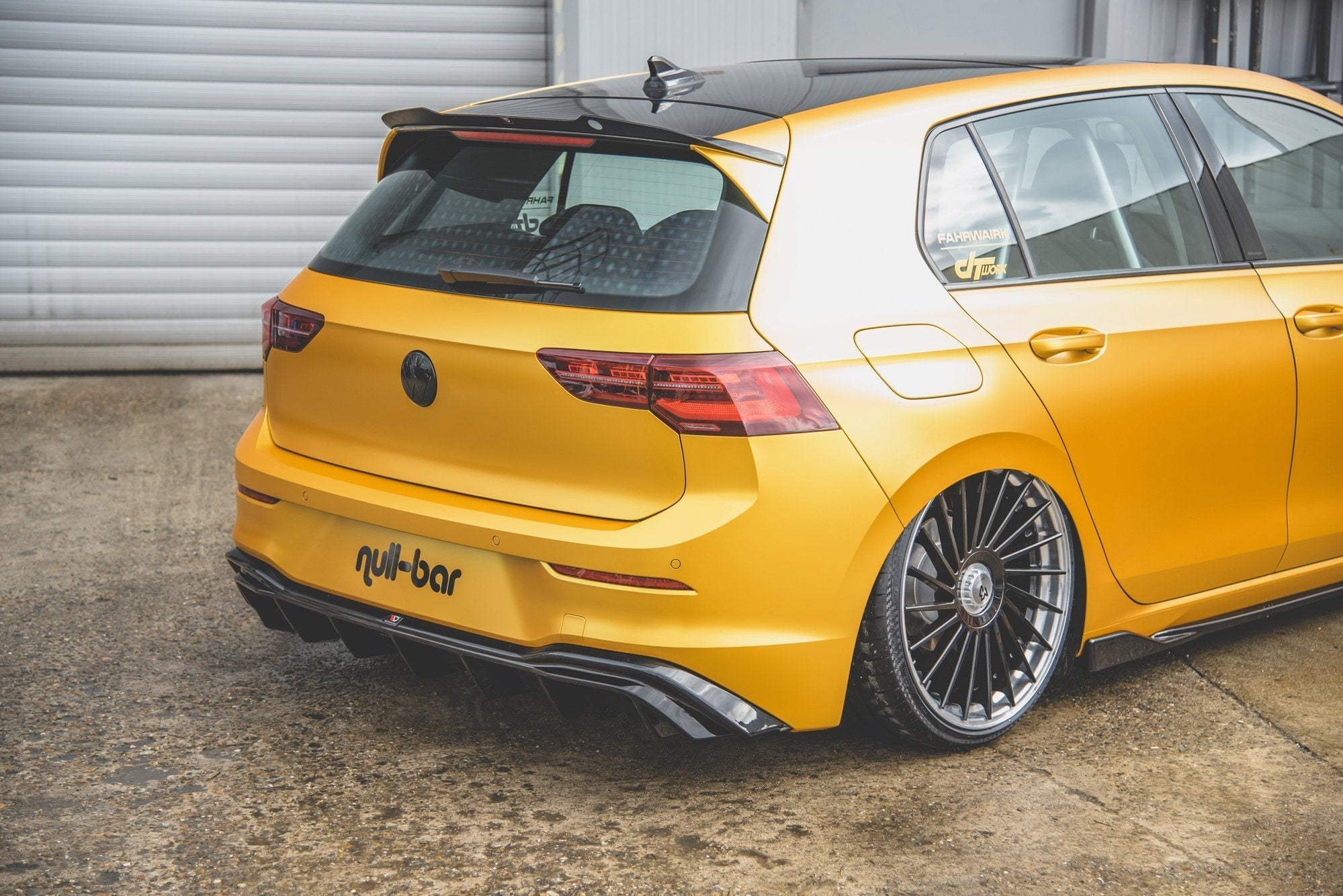 Maxton Design Difusor trasero para Volkswagen Golf Mk8 Facelift - imagen 2