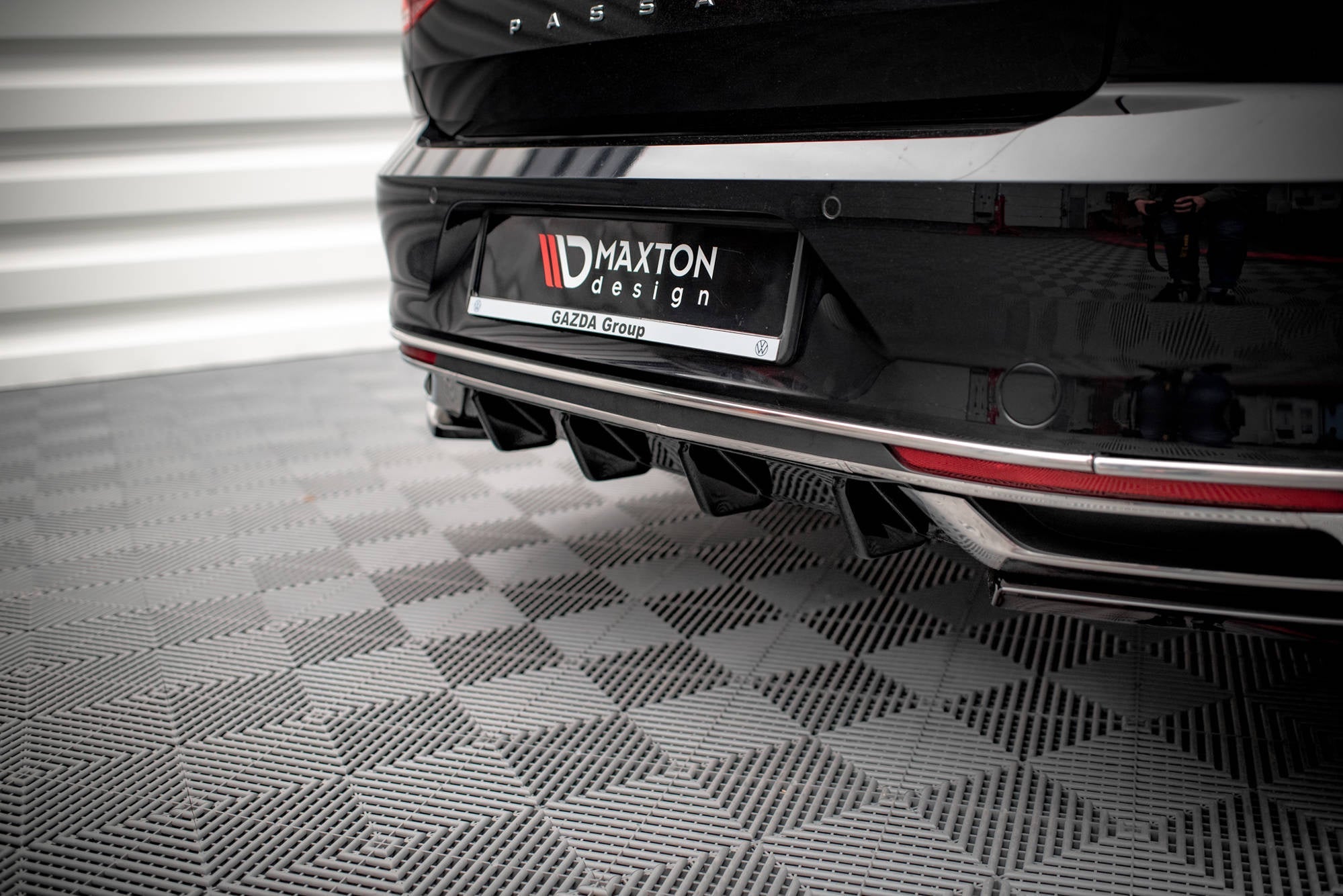 Maxton Design Difusor trasero para Volkswagen Passat B8 Facelift - imagen 2