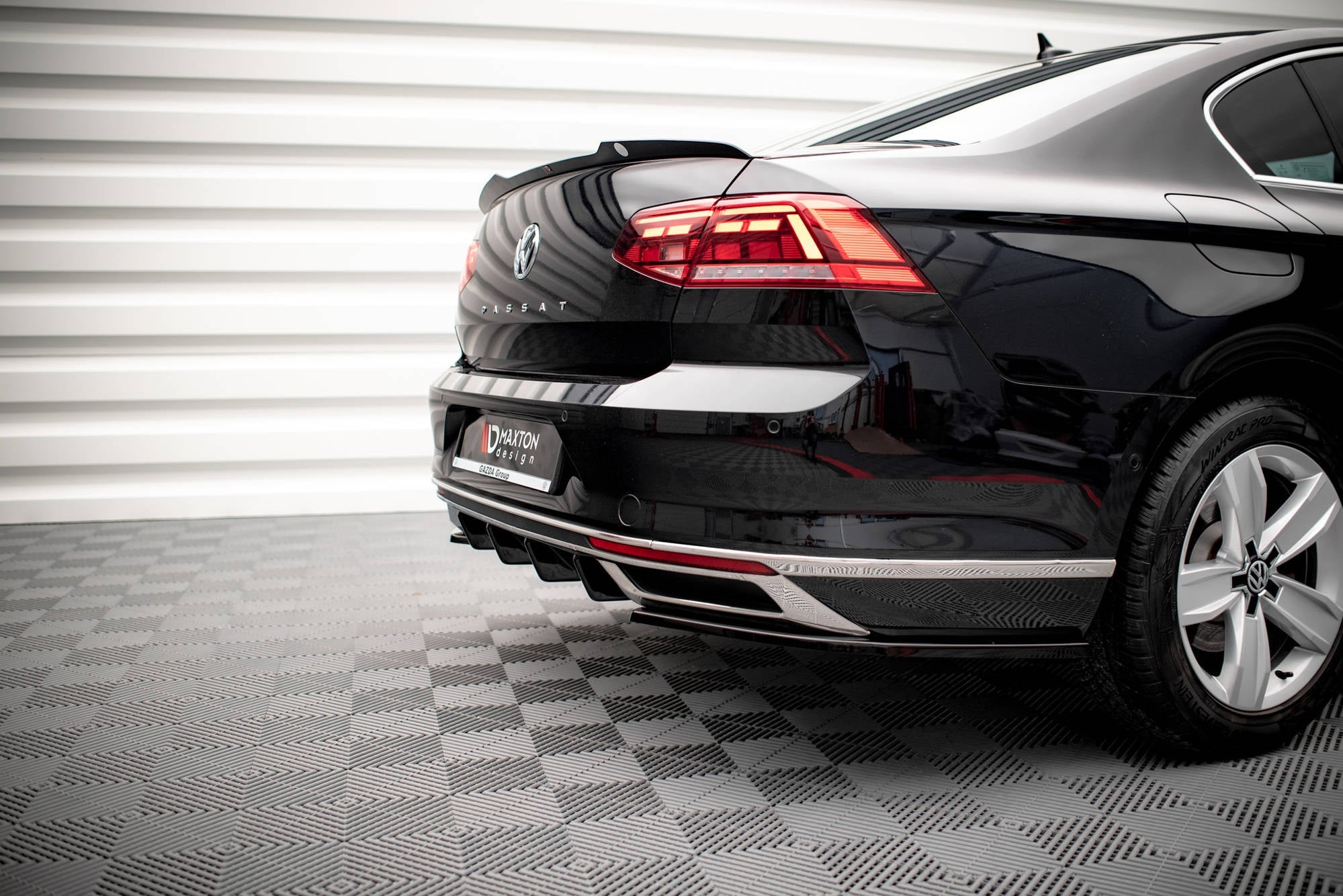 Maxton Design Difusor trasero para Volkswagen Passat B8 Facelift - imagen 3