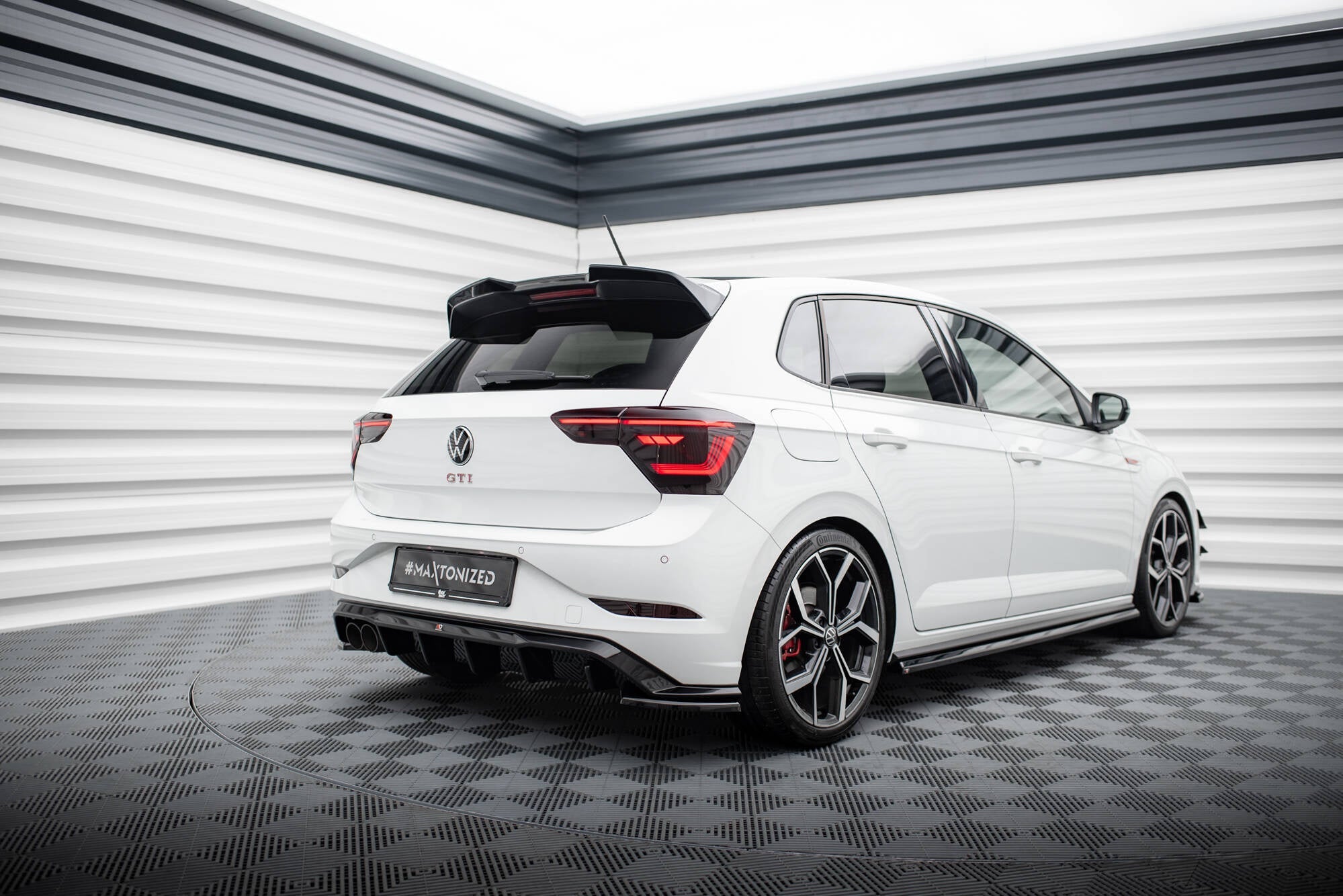 Maxton Design Difusor trasero para Volkswagen Polo GTI Mk6 Facelift - imagen 2