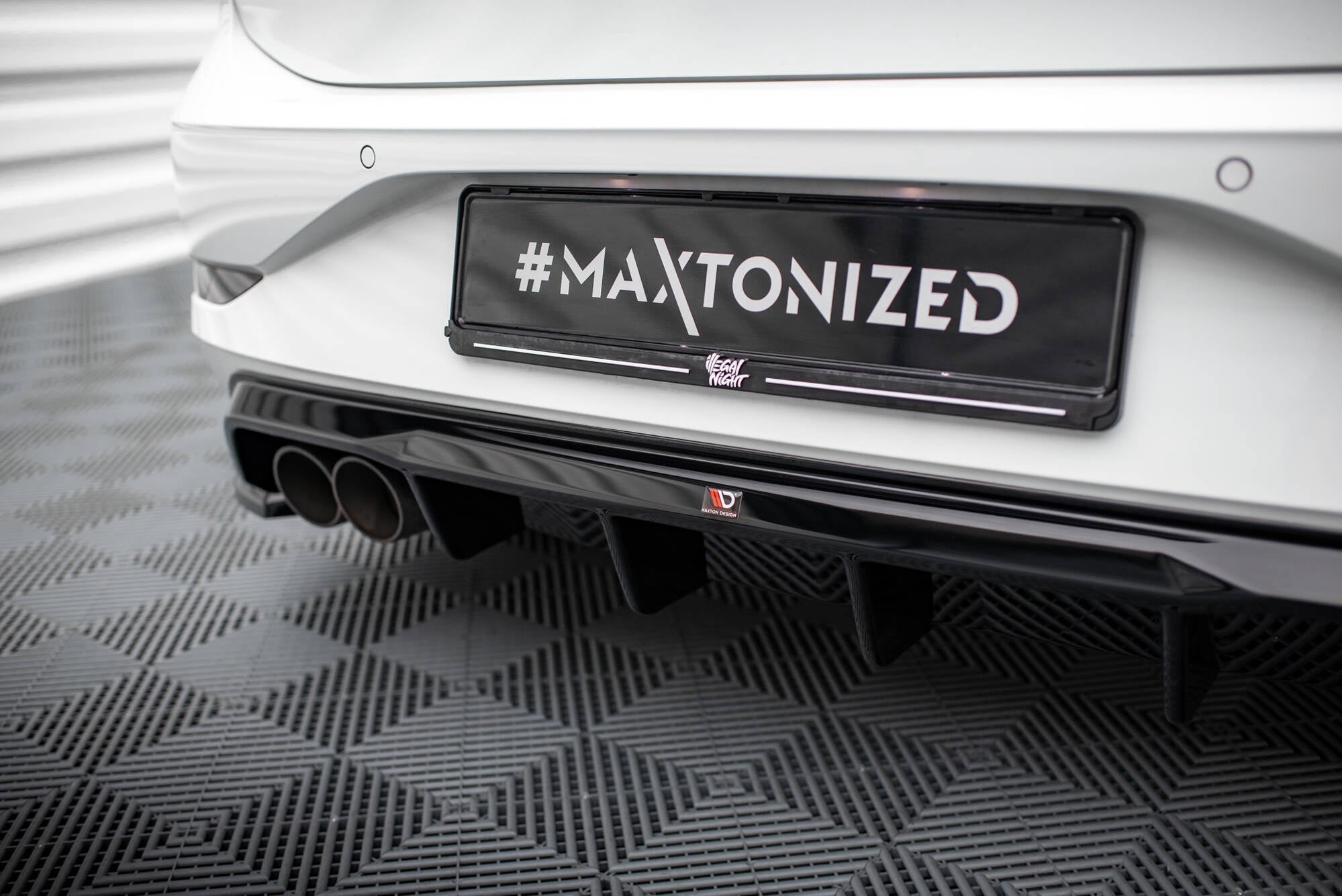 Maxton Design Difusor trasero para Volkswagen Polo GTI Mk6 Facelift - imagen 3