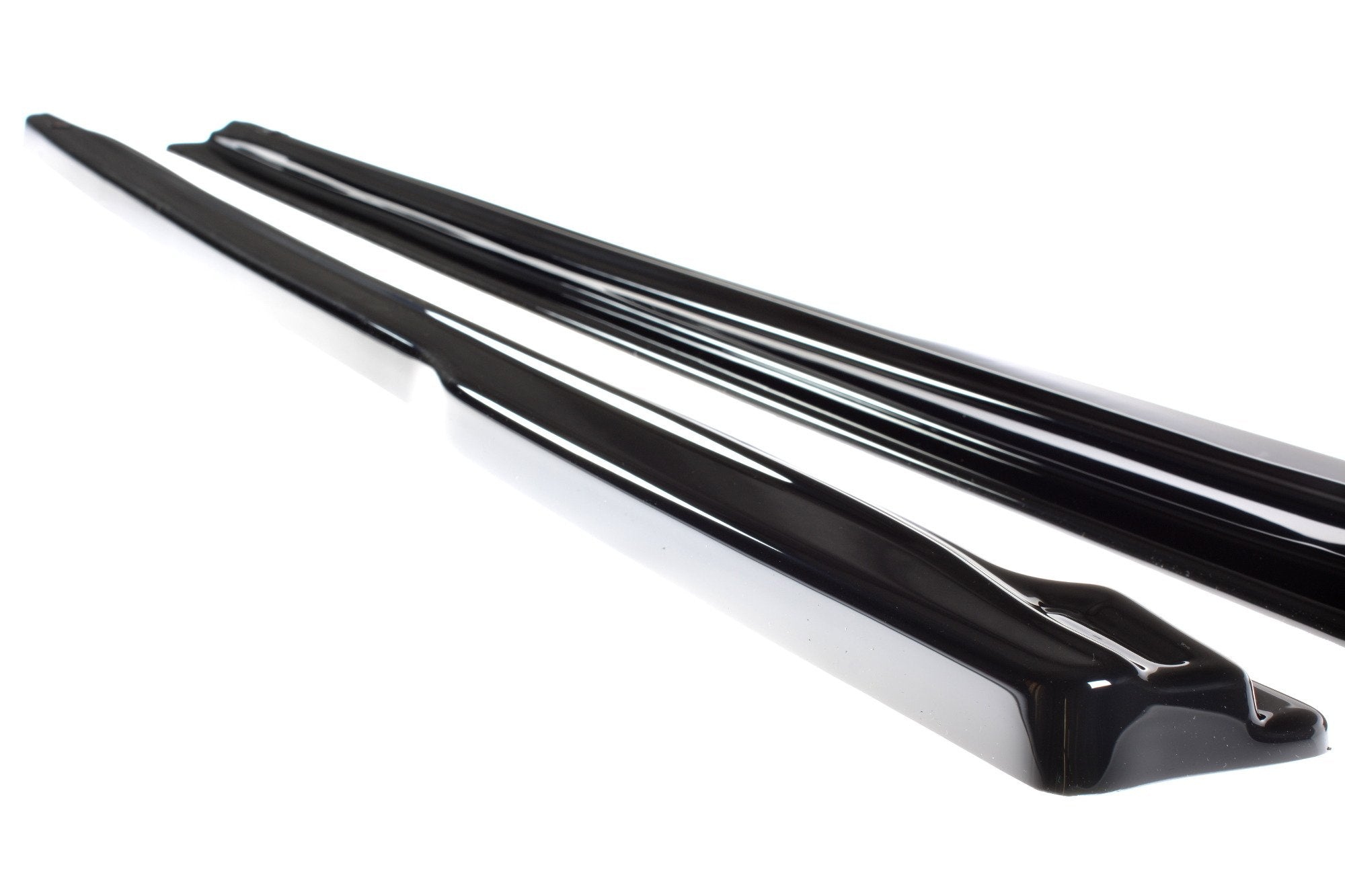 Maxton Design Difusores de taloneras laterales para Abarth 500 Mk1 - imagen 6