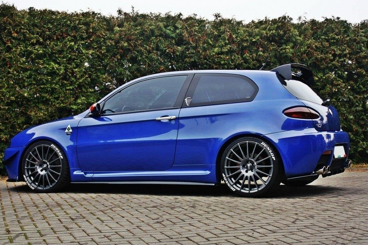 Maxton Design Side Skirt Extensions para Alfa Romeo 147 GTA - imagen 2