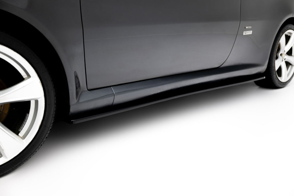 Maxton Design Difusores de taloneras laterales para Alfa Romeo GT - imagen 1