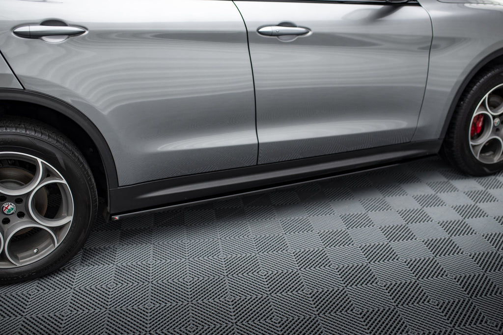 Maxton Design Difusores de taloneras laterales para Alfa Romeo Stelvio Mk1 - imagen 2