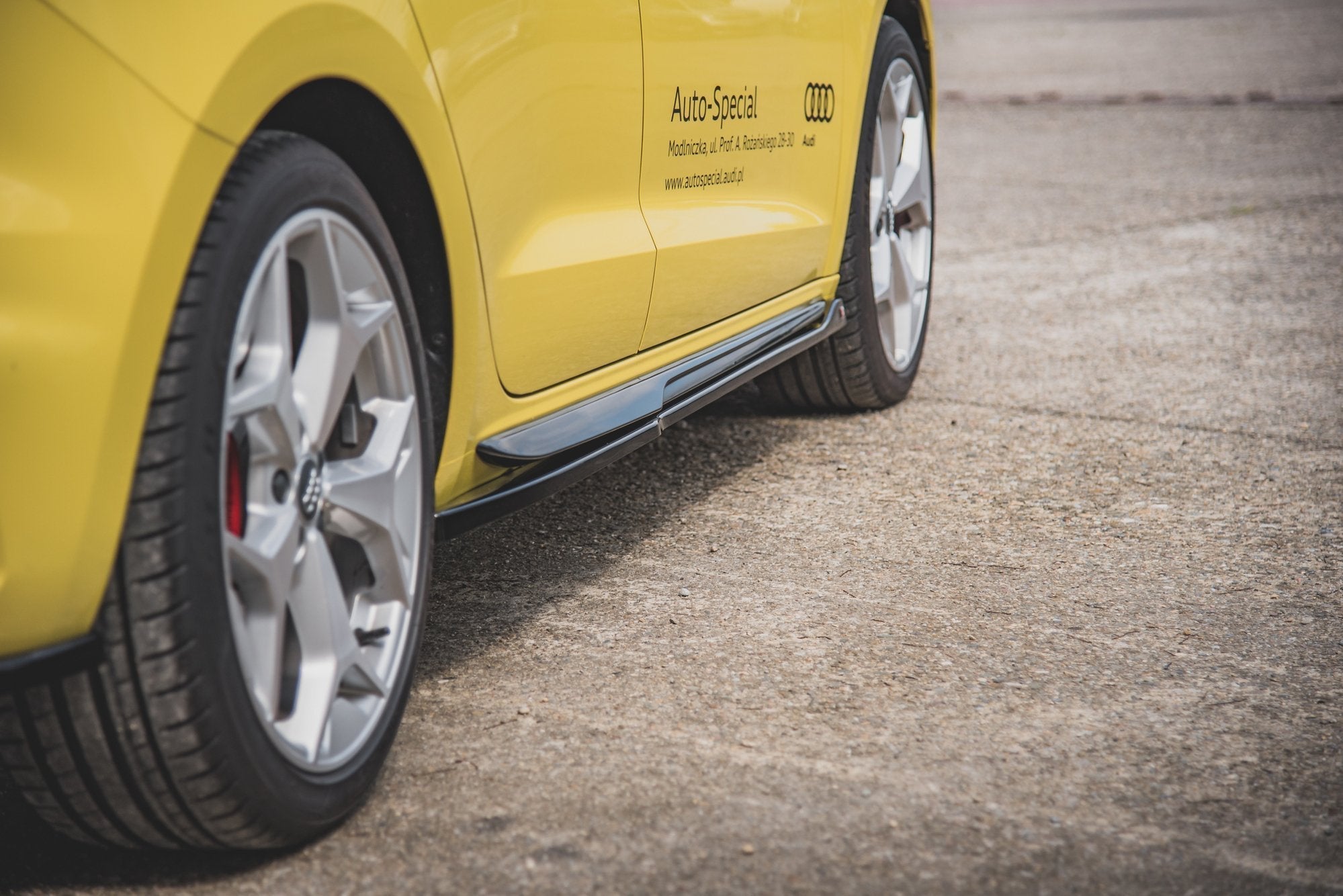 Maxton Design Difusores de taloneras laterales para Audi A1 S-Line GB - imagen 1