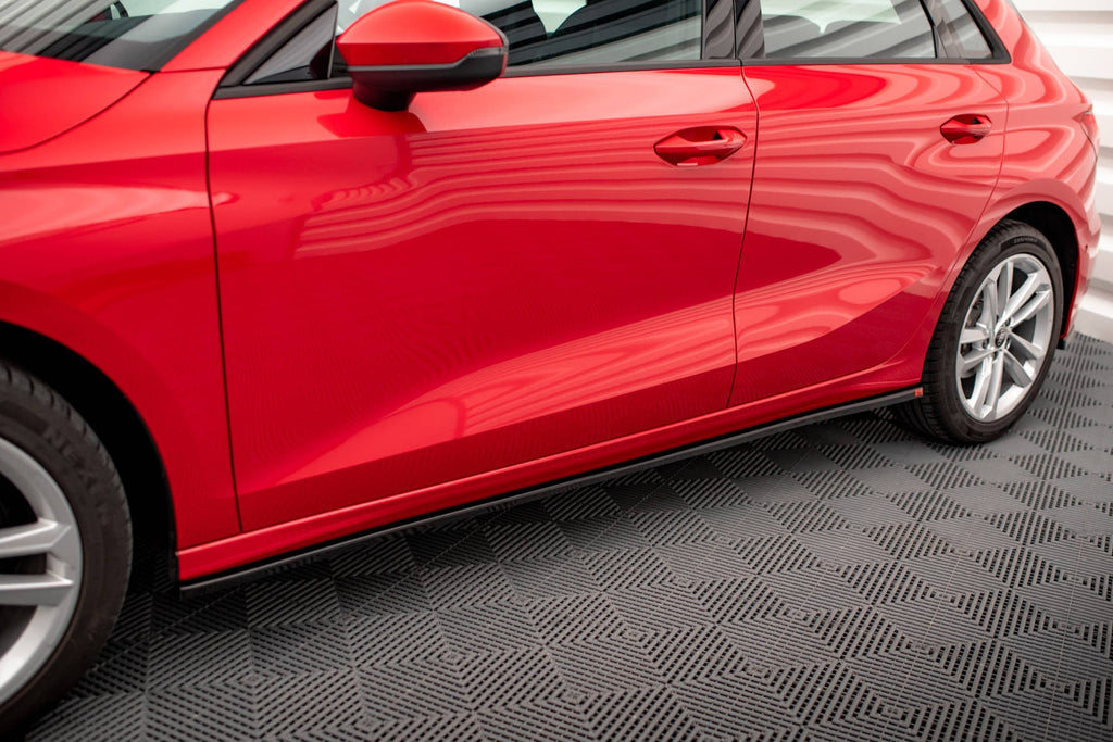Maxton Design Difusores de taloneras laterales para Audi A3 8Y - imagen 1