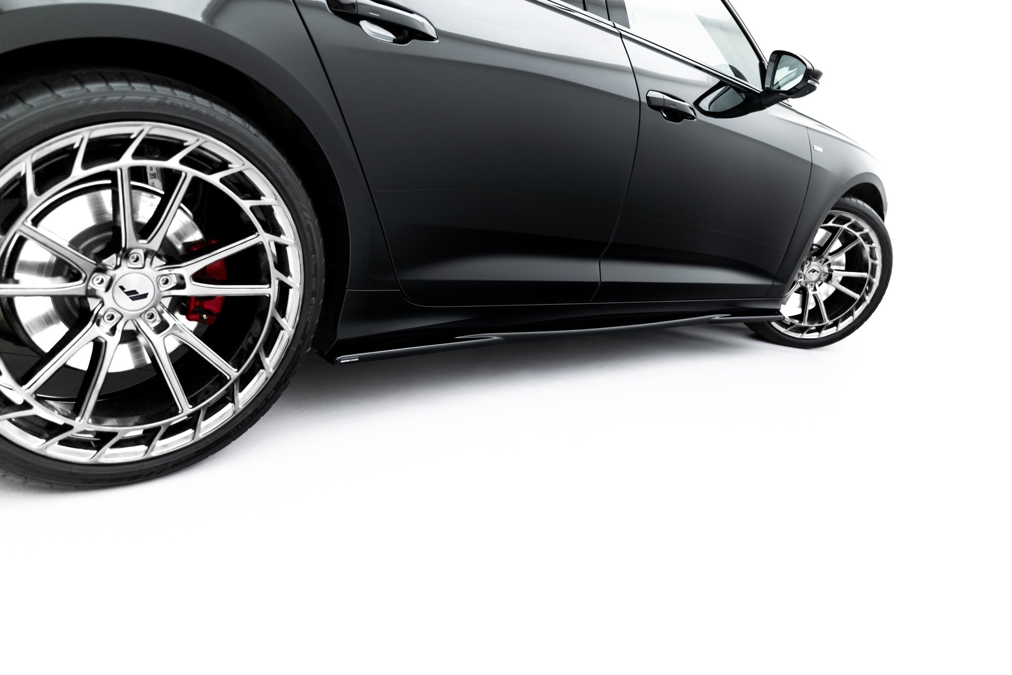 Maxton Design Difusores de taloneras laterales para Audi A6 S-Line / S6 C8 / C8 Facelift - imagen 3