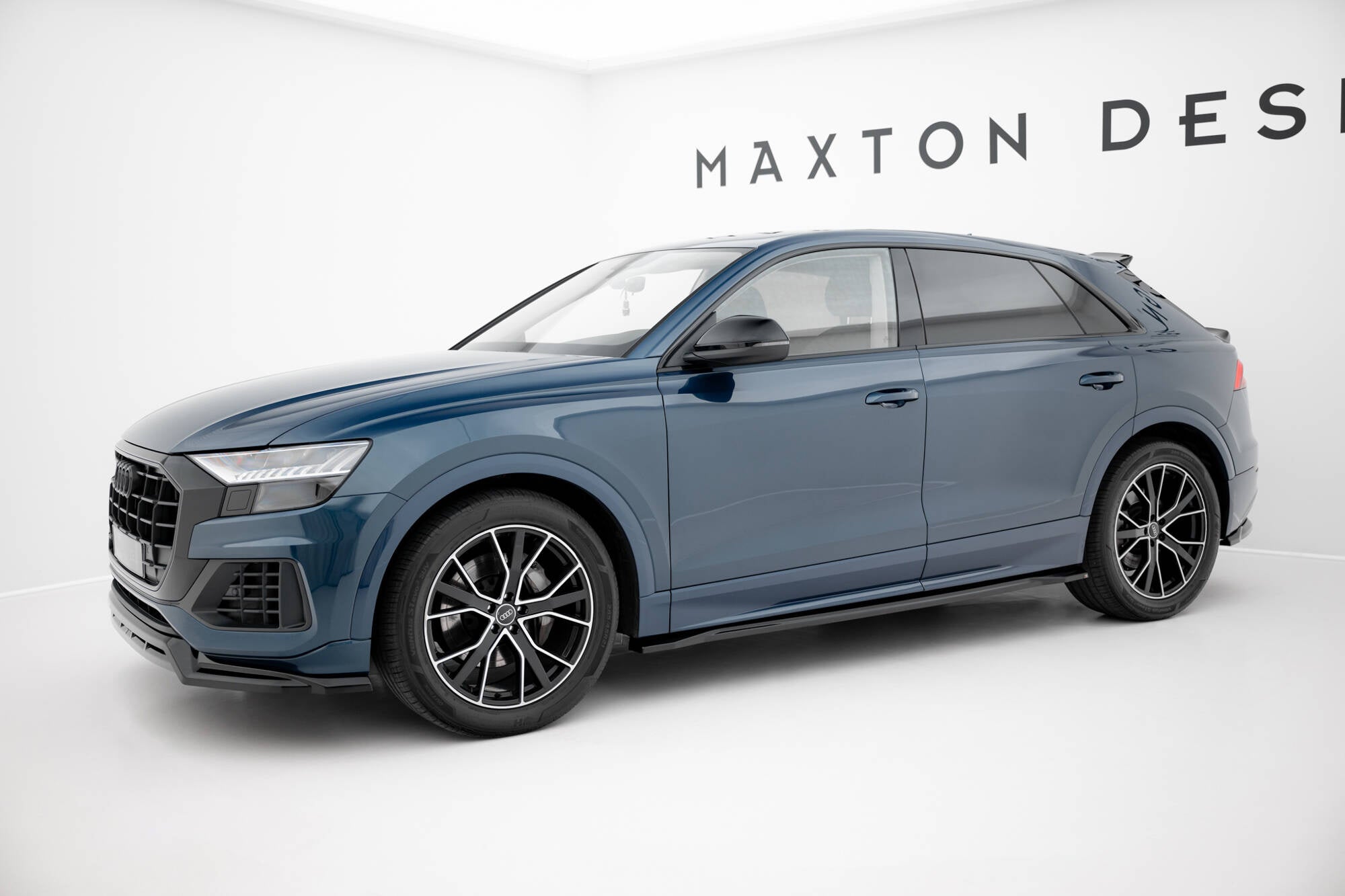 Maxton Design Difusores de taloneras laterales para Audi Q8 Mk1 - imagen 2