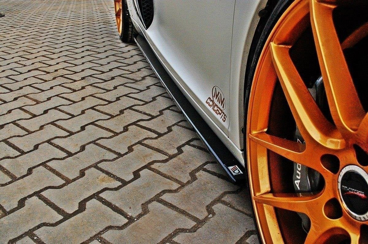 Maxton Design Difusores de taloneras laterales para Audi R8 Mk.1 - imagen 2