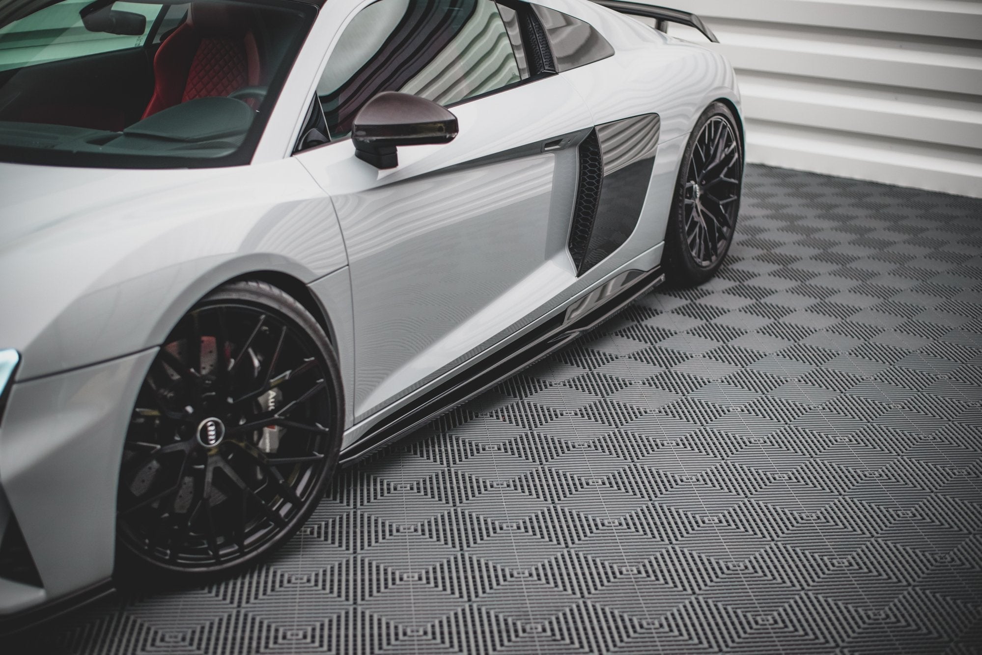 Maxton Design Difusores de taloneras laterales para Audi R8 Mk2 Facelift - imagen 1