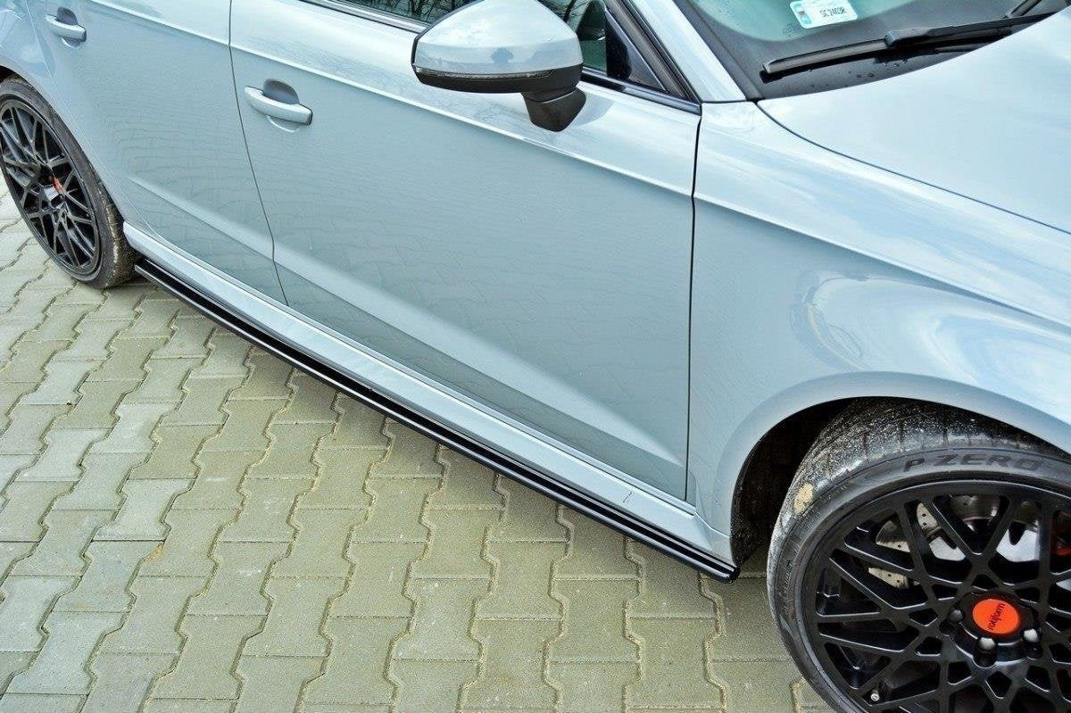 Maxton Design Difusores de taloneras laterales para Audi RS3 8V Sportback - imagen 1