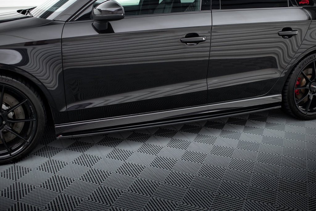 Maxton Design Difusores de taloneras laterales para Audi RS3 Sedan 8V Facelift - imagen 1