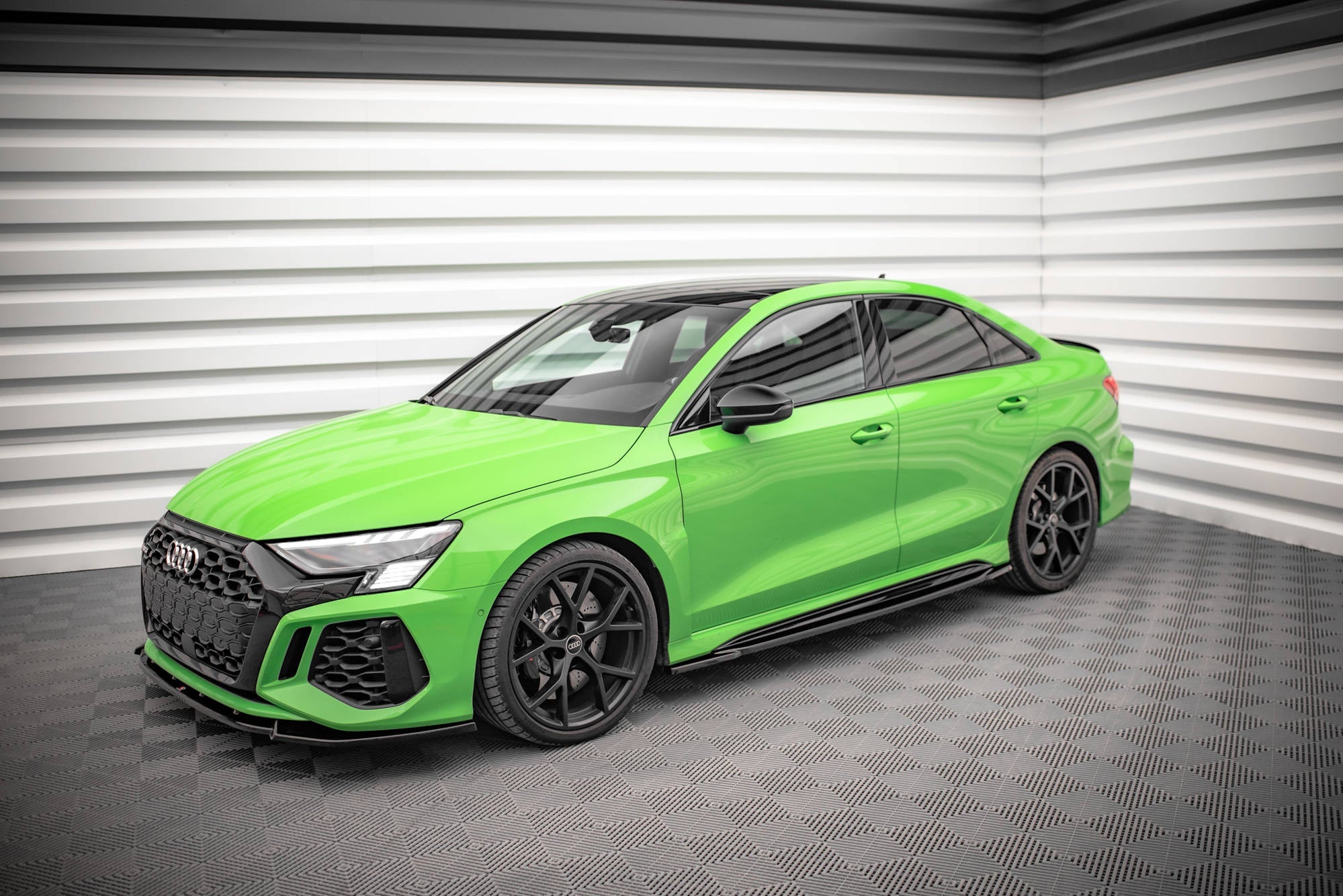 Maxton Design Difusores de taloneras laterales para Audi RS3 Sedan 8Y - imagen 2
