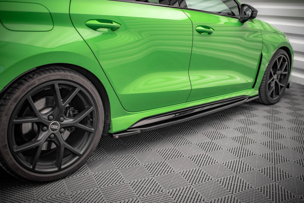 Maxton Design Difusores de taloneras laterales para Audi RS3 Sedan 8Y - imagen 3