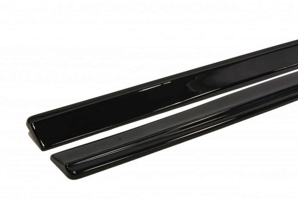 Maxton Design Difusores de taloneras laterales para Audi RS4 Avant B5 - imagen 5