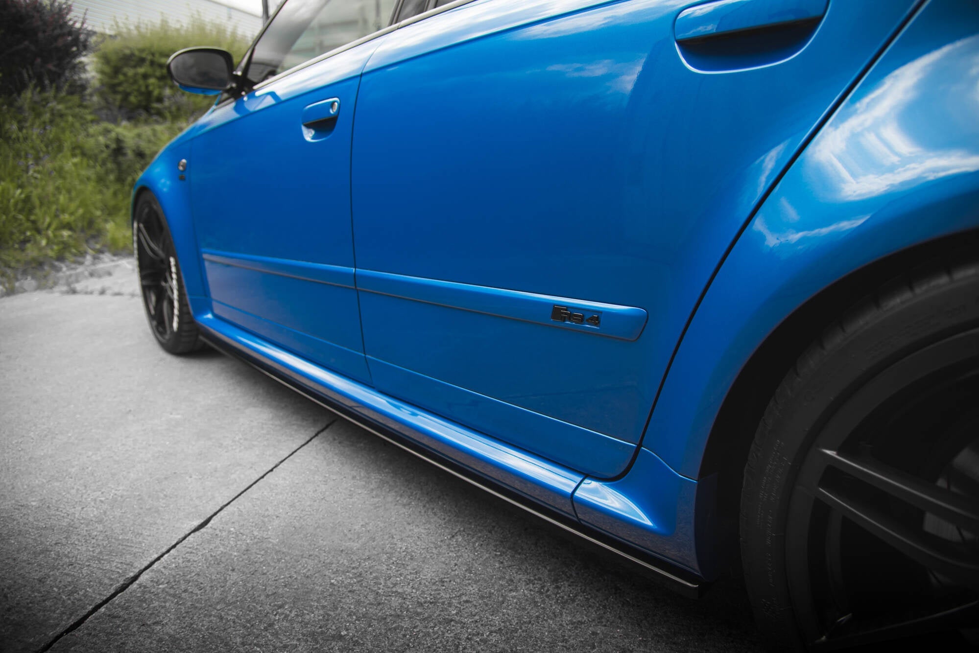 Maxton Design Difusores de taloneras laterales para Audi RS4 B7 - imagen 2