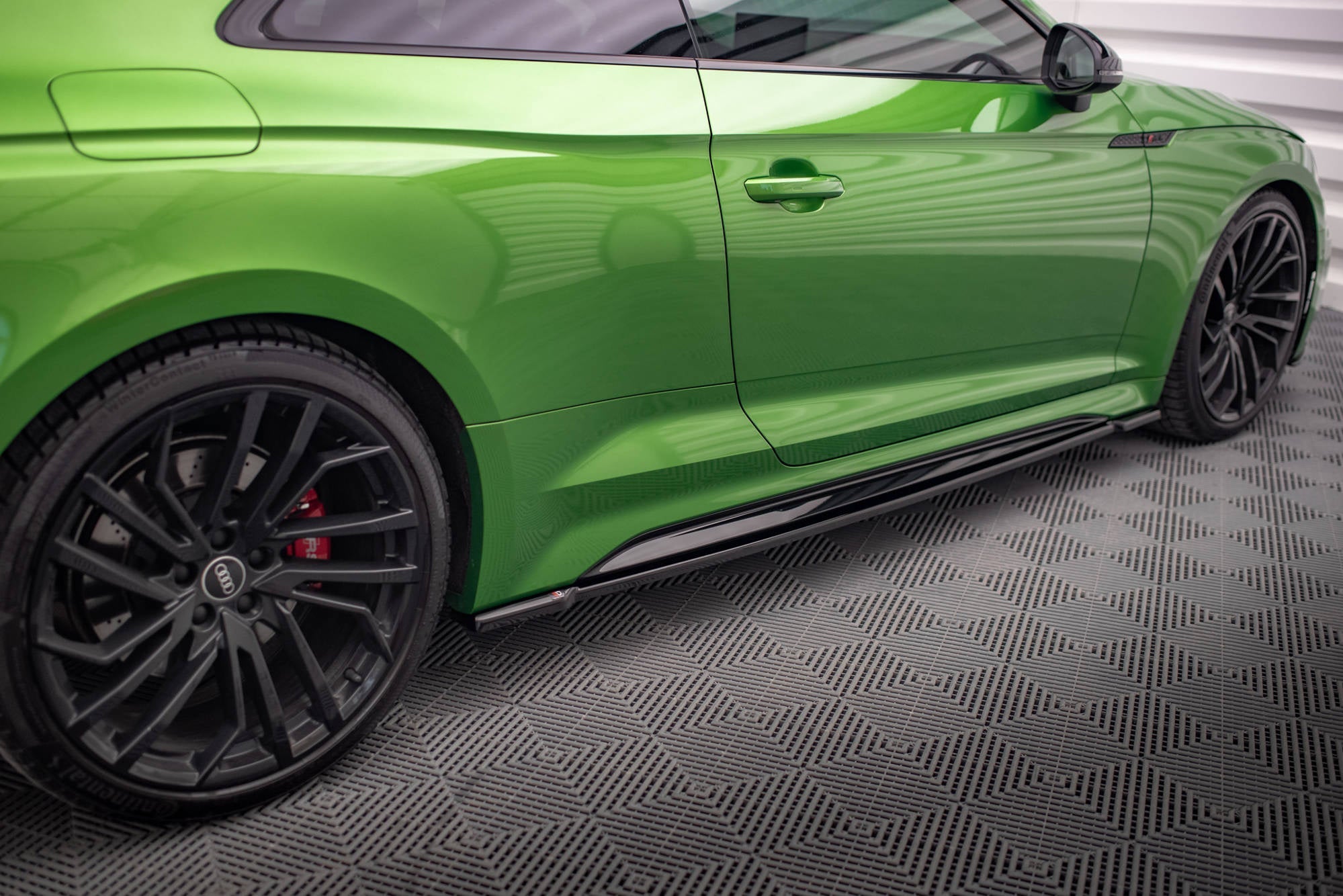 Maxton Design Difusores de taloneras laterales para Audi RS5 Coupe F5 Facelift - imagen 2