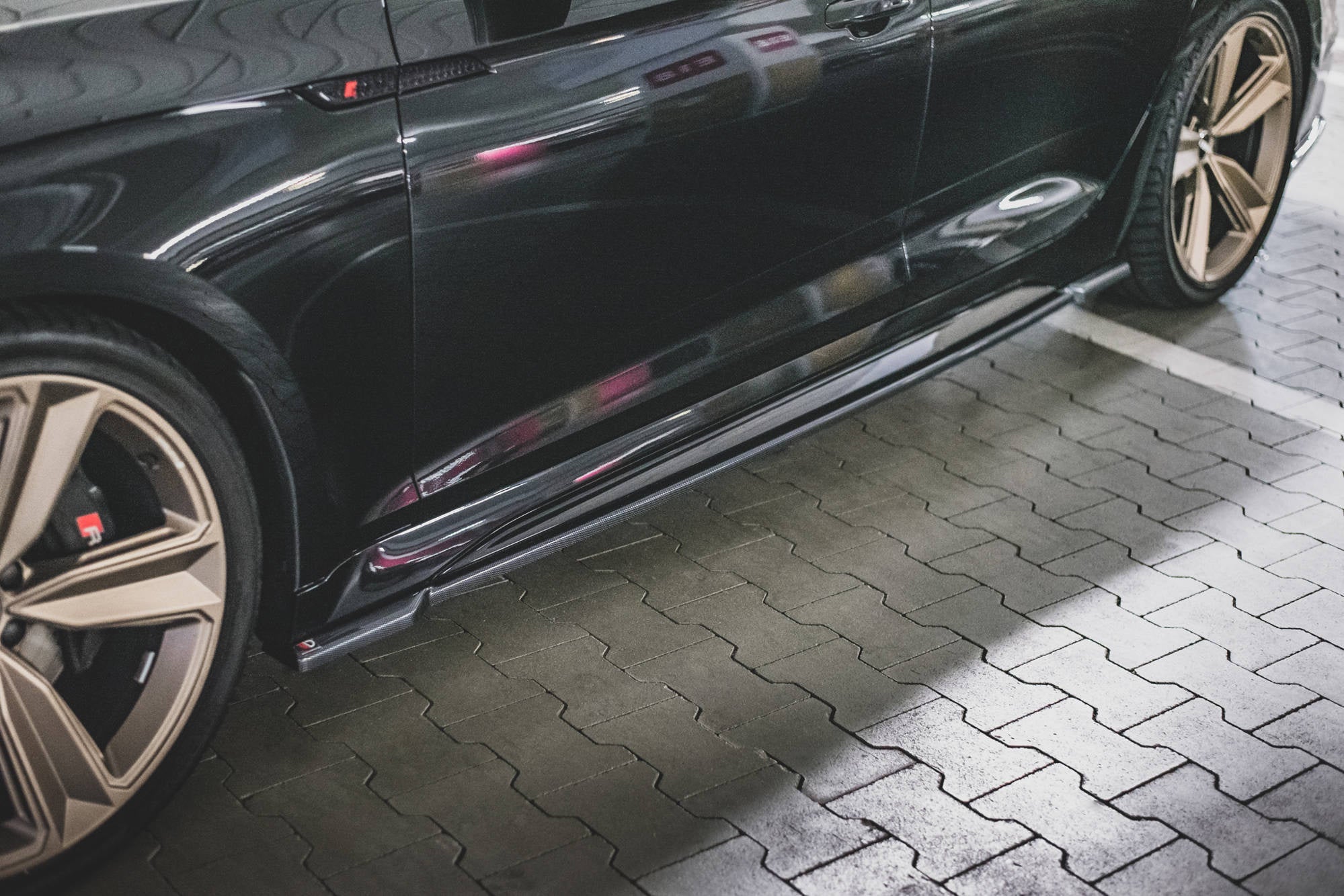 Maxton Design Difusores de taloneras laterales para Audi RS5 Sportback F5 Facelift - imagen 4
