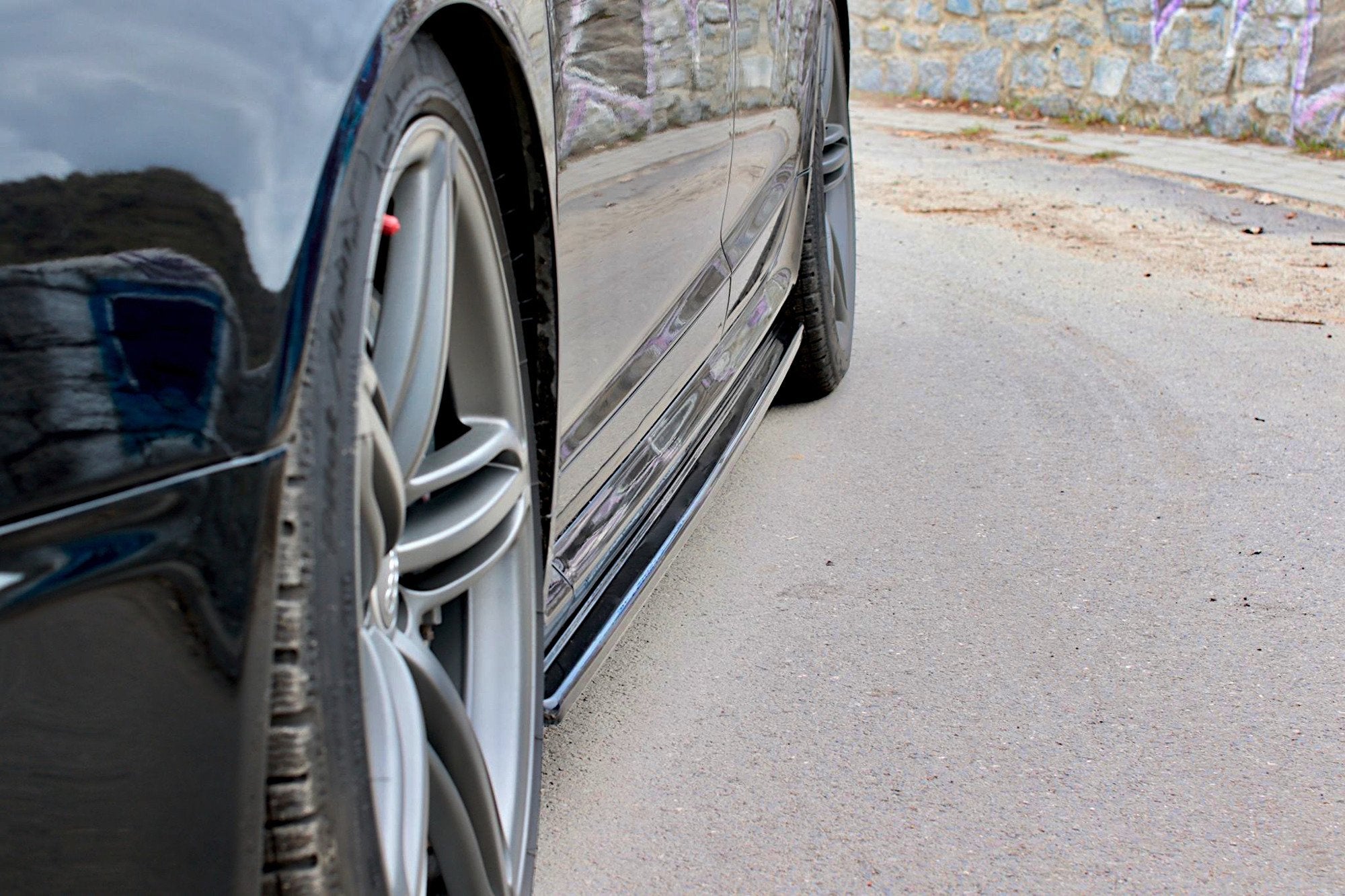 Maxton Design Difusores de taloneras laterales para Audi RS6 C6 - imagen 3