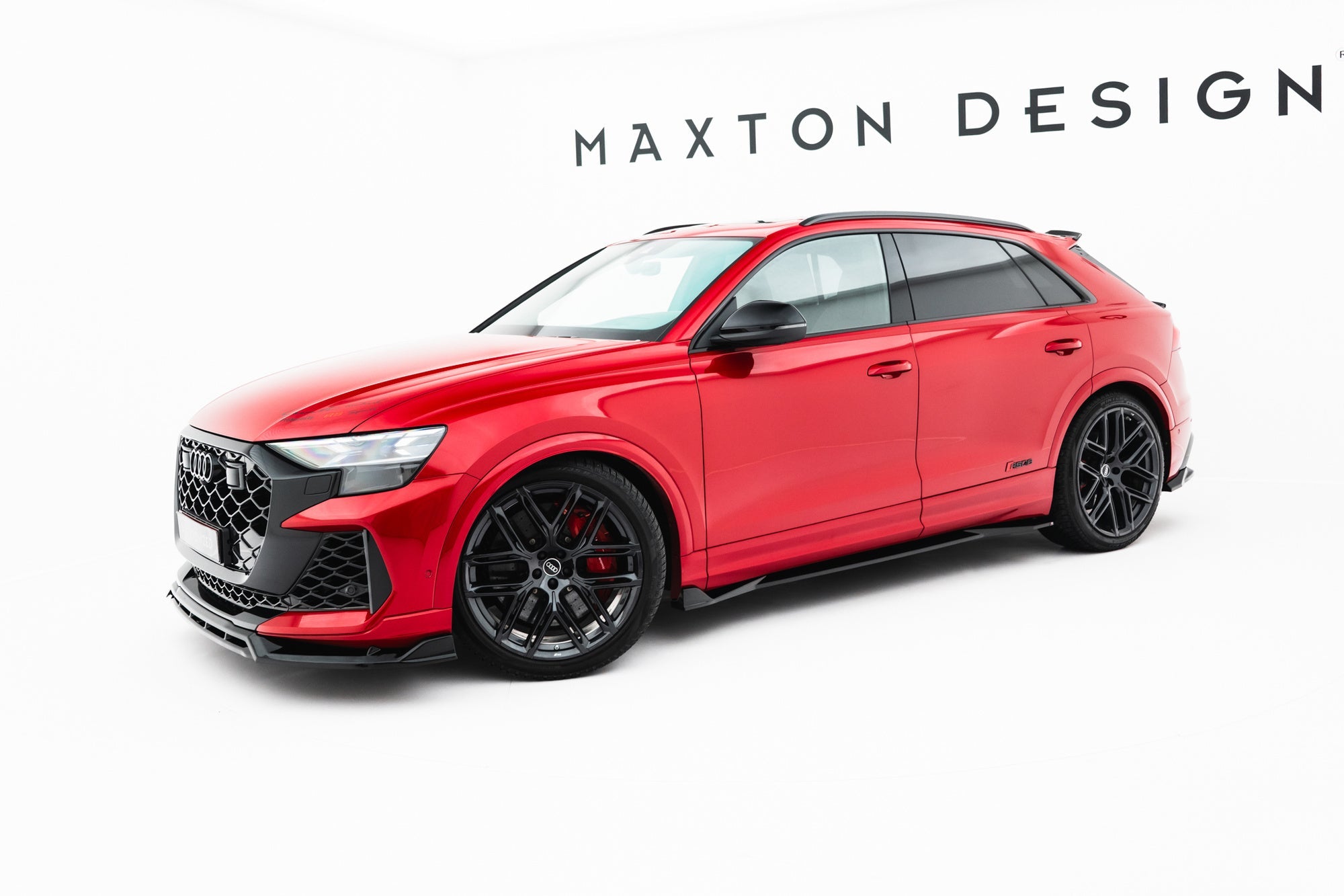 Maxton Design Difusores de taloneras laterales para Audi RSQ8 Mk1 Facelift - imagen 2