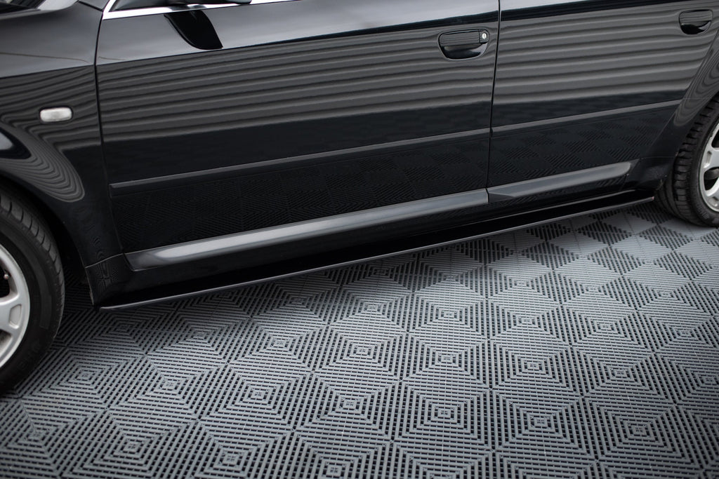 Maxton Design Difusores de taloneras laterales para Audi S6 C5 - imagen 1