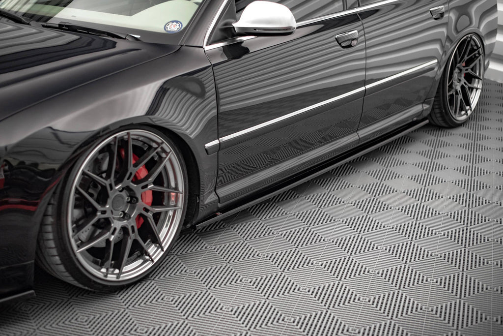 Maxton Design Difusores de taloneras laterales para Audi S8 D3 - imagen 1