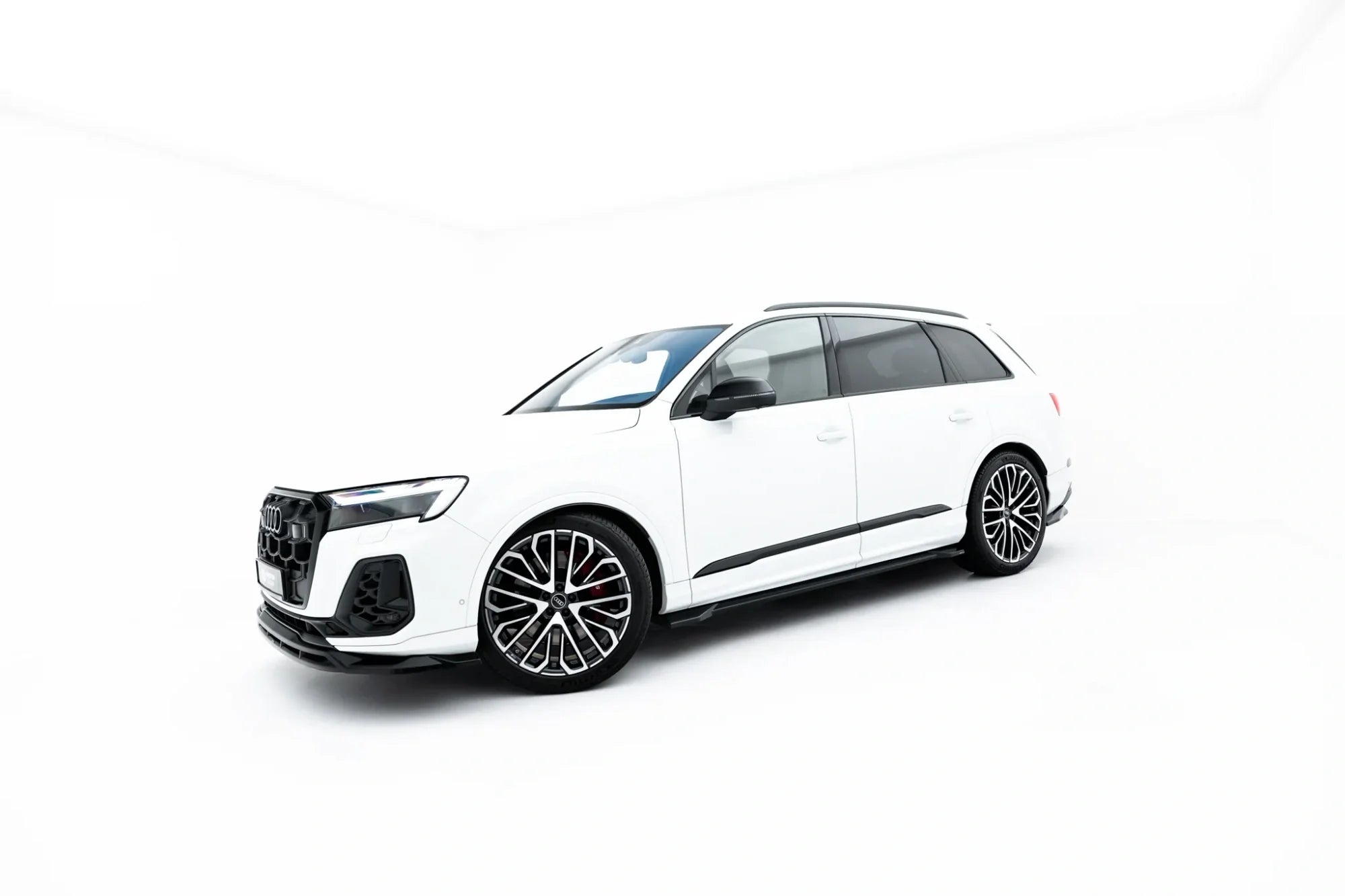 Maxton Design Difusores de taloneras laterales para Audi SQ7 Mk2 Facelift 2 - imagen 2