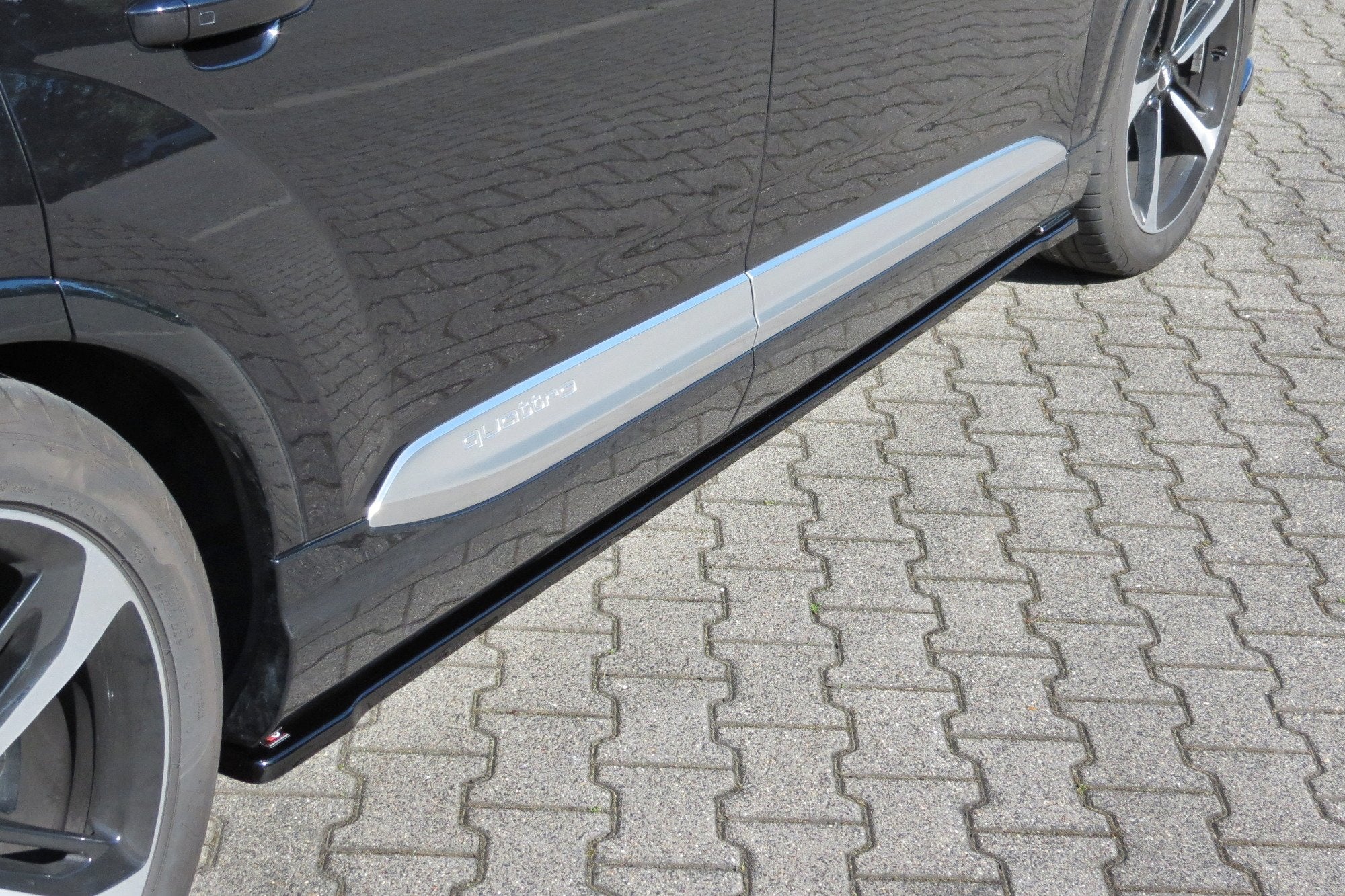Maxton Design Taloneras laterales Splitters para Audi SQ7 / Q7 S-Line Mk.2 - imagen 3