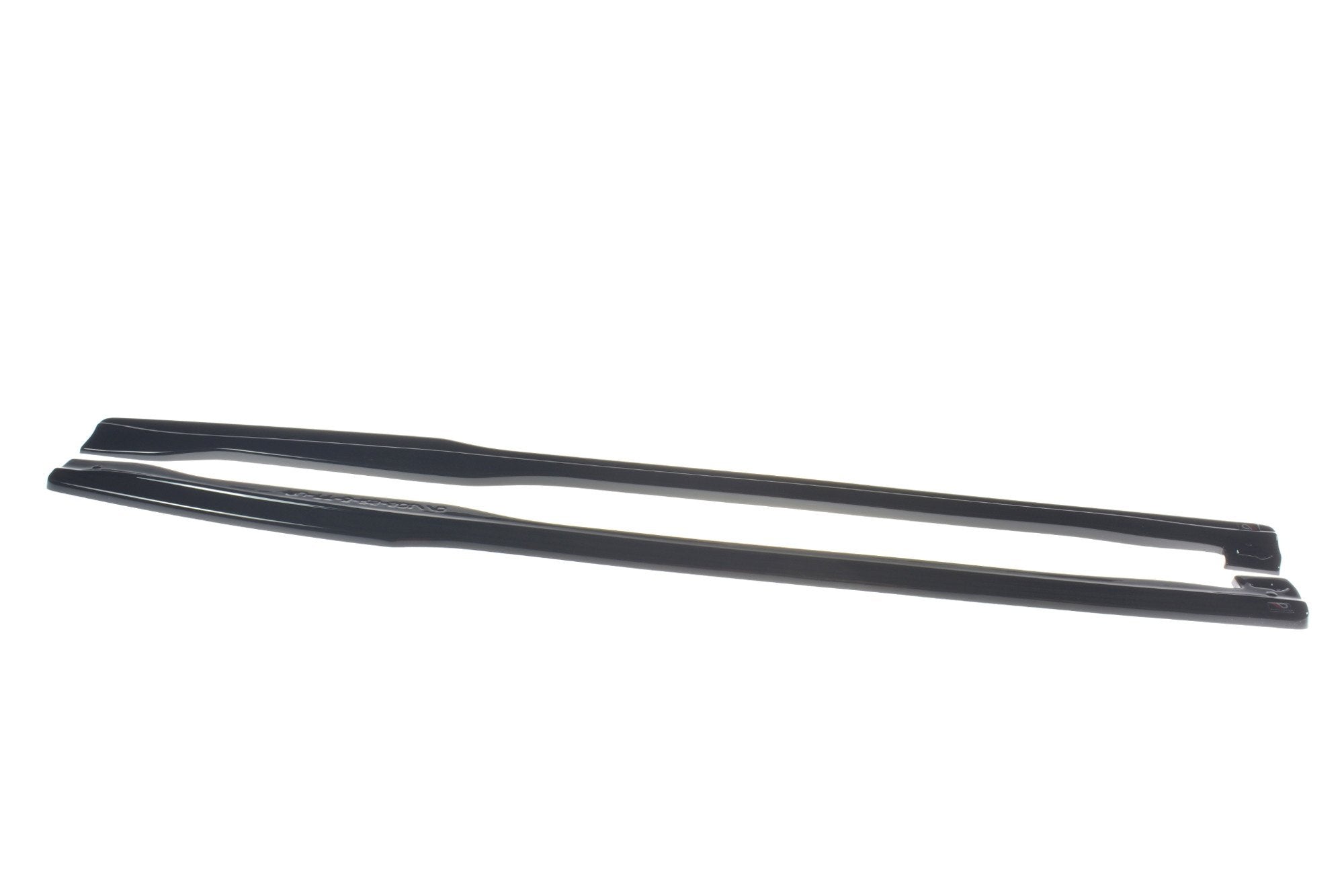 Maxton Design Difusores de taloneras laterales para Audi TT RS 8S - imagen 4