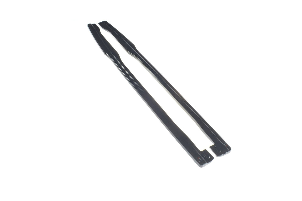 Maxton Design Difusores de taloneras laterales para Audi TT RS 8S - imagen 5