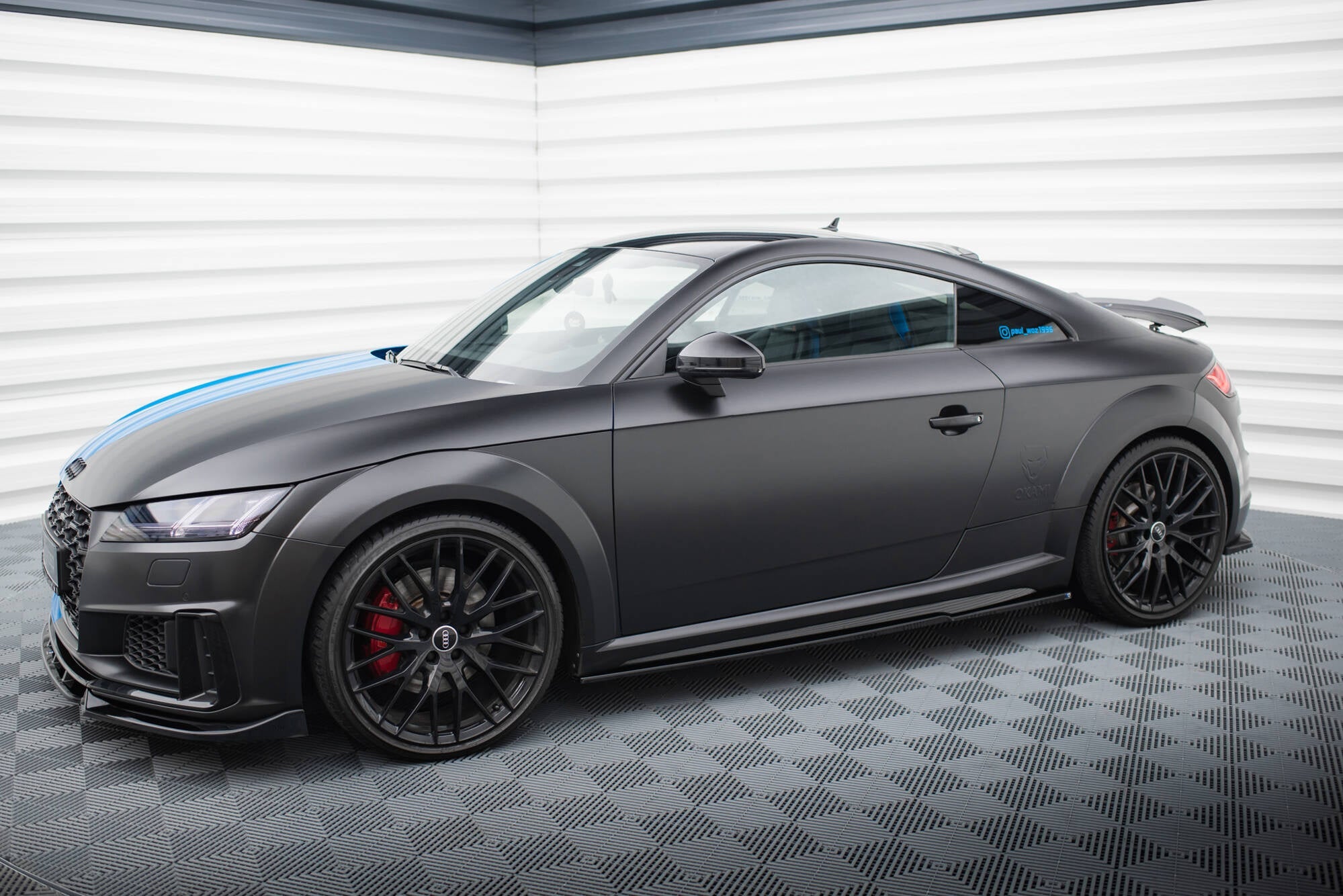 Maxton Design Difusores de taloneras laterales para Audi TT S / TT S-Line 8S Facelift - imagen 2