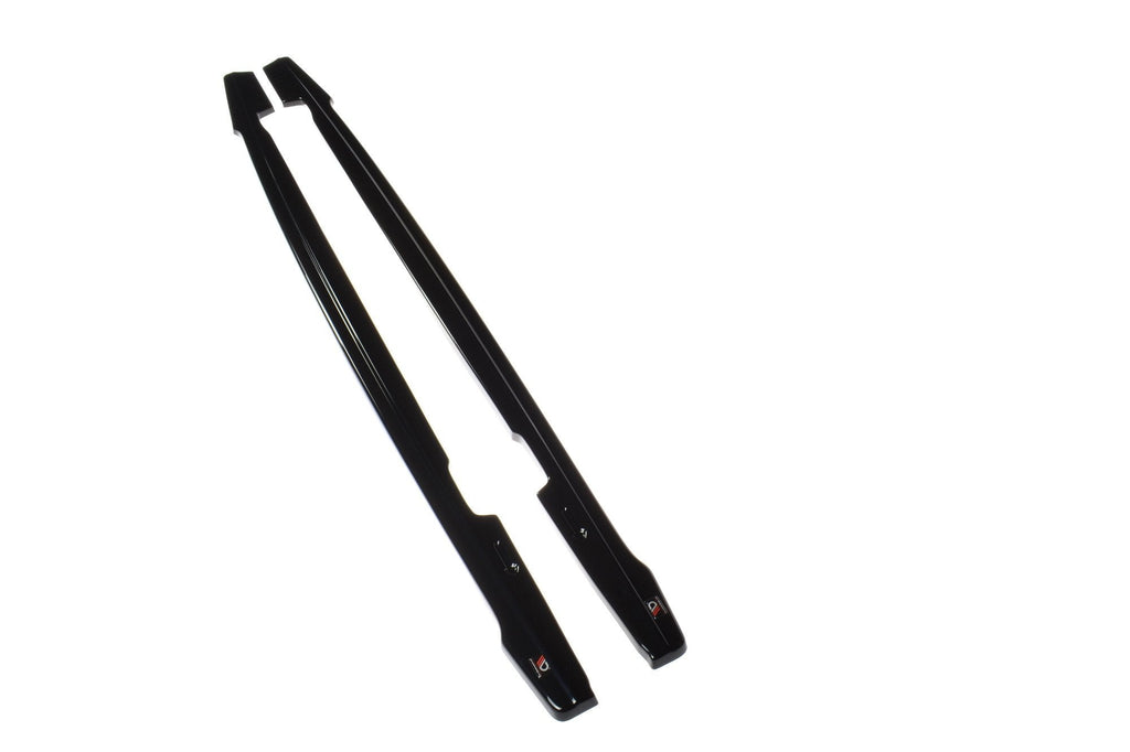 Maxton Design Difusores de taloneras laterales para BMW 1 E81 / E87 Facelift - imagen 3