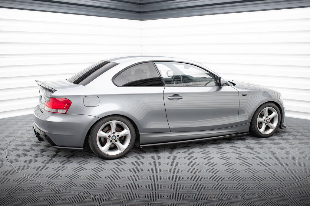 Maxton Design Difusores de taloneras laterales para BMW 1 M-Pack E82 - imagen 2