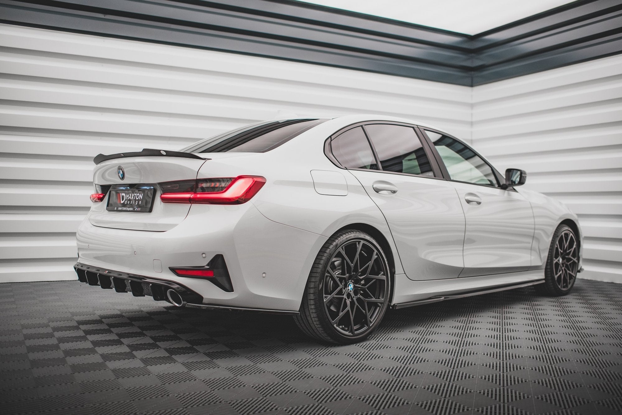 Maxton Design Difusores de taloneras laterales para BMW 3 G20 / G21 - imagen 2