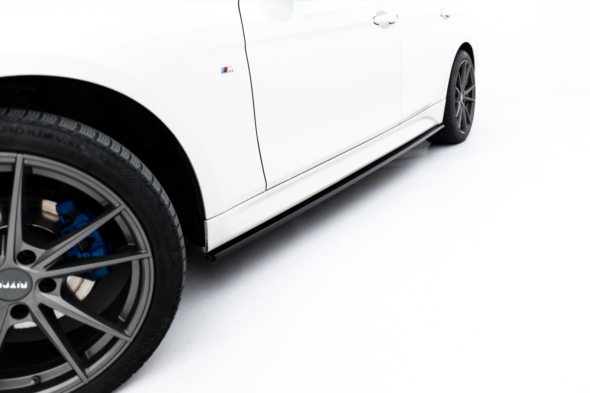 Maxton Design Difusores de taloneras laterales para BMW 3 M-Pack F30 / F30 Facelift - imagen 1