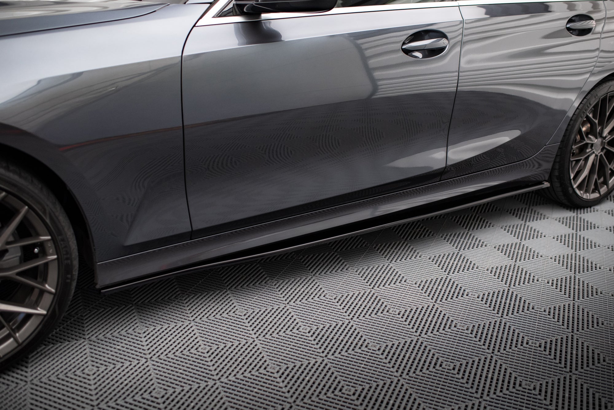 Maxton Design Difusores de taloneras laterales para BMW 3 M-Pack G20 - imagen 1