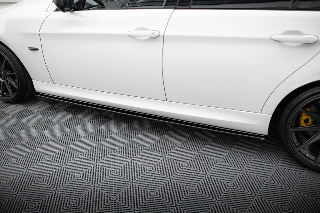 Maxton Design Difusores de taloneras laterales para BMW 3 M-Pack Sedan / Touring E90 / E91 - imagen 3