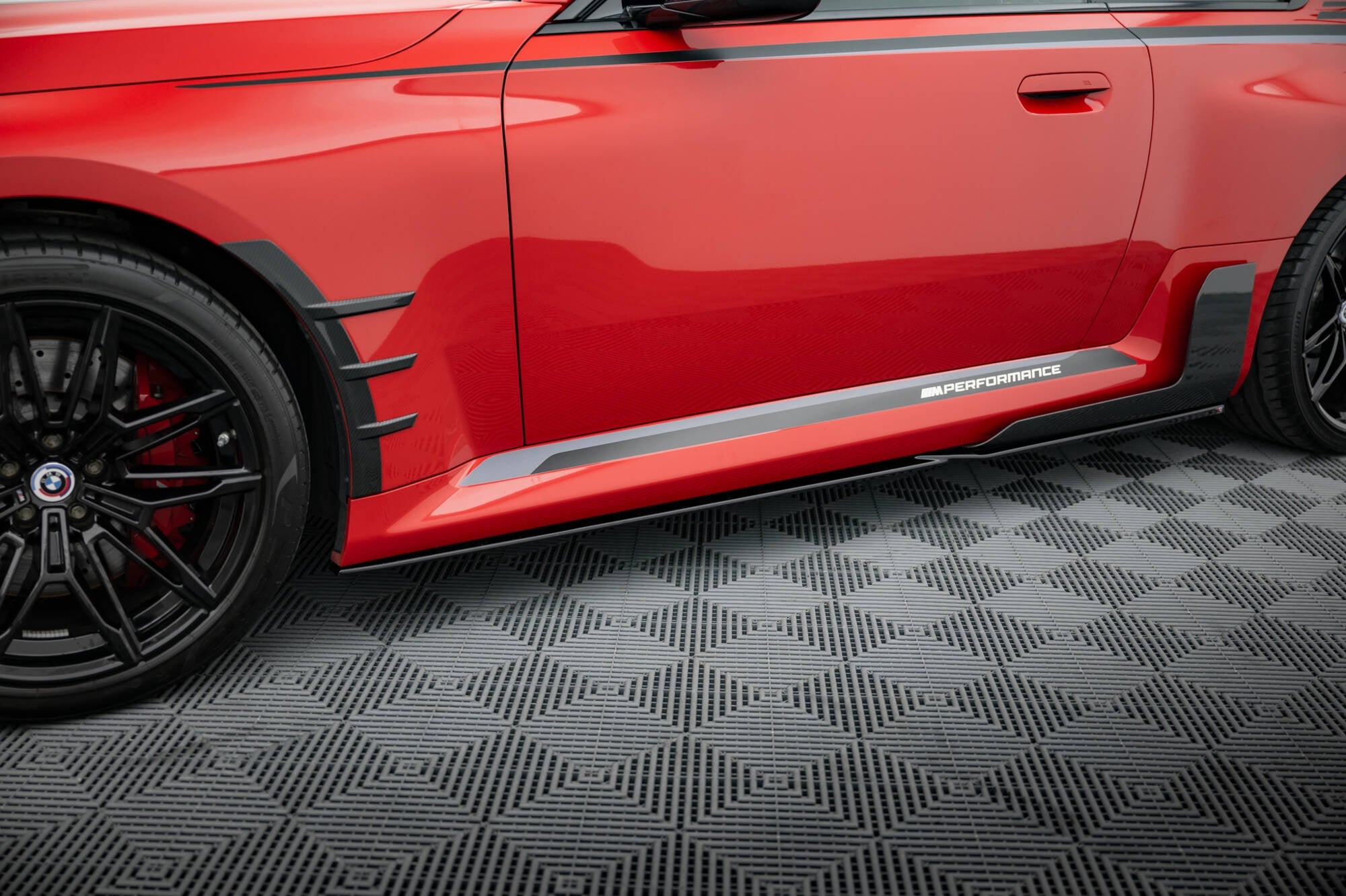 Maxton Design Difusores de taloneras laterales para BMW M2 M-Performance G87 - imagen 1