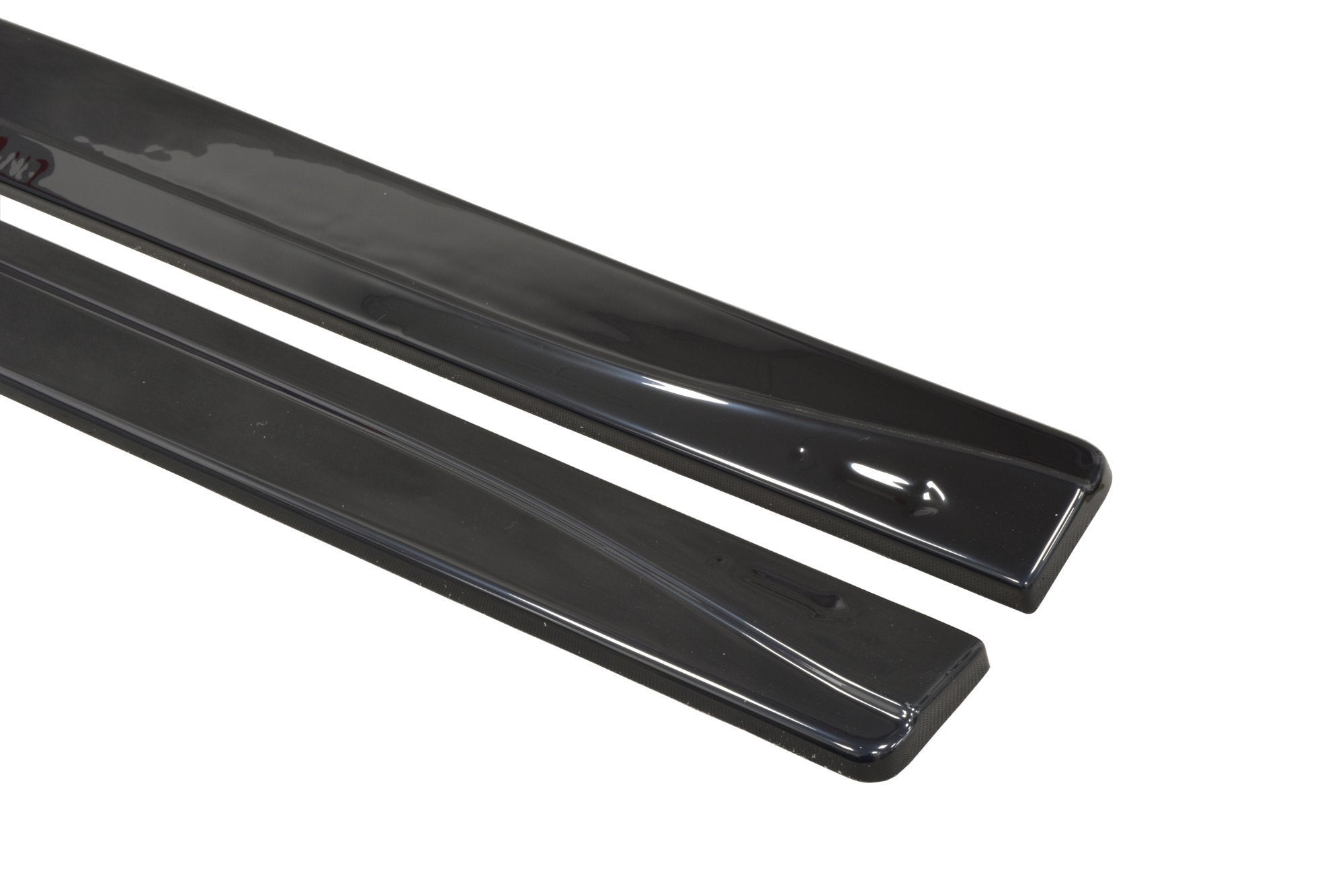 Maxton Design Difusores de taloneras laterales V.1 para BMW M4 F82 - imagen 5