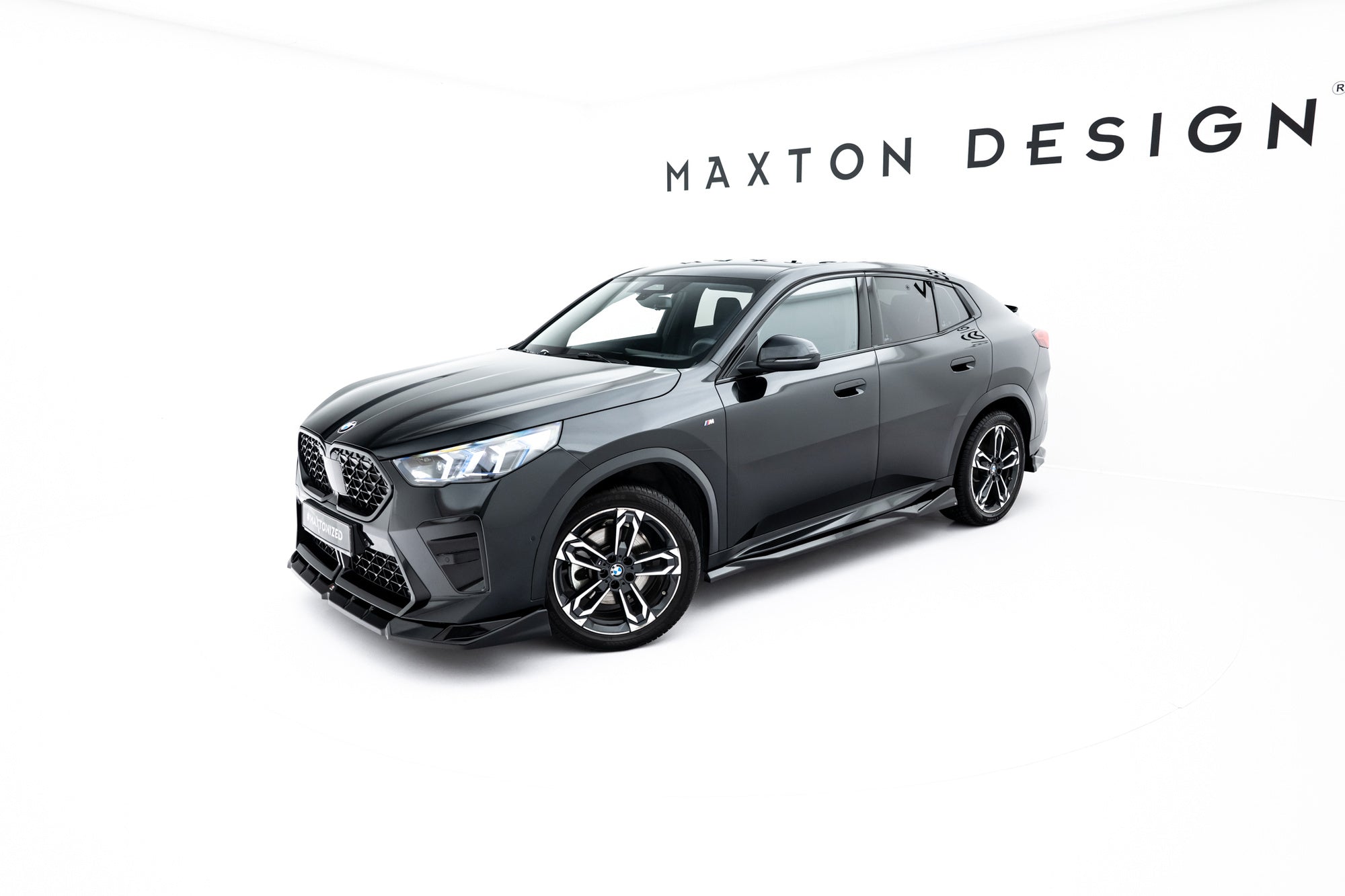 Maxton Design Difusores de taloneras laterales para BMW X2 M-Pack / iX2 U10 - imagen 3