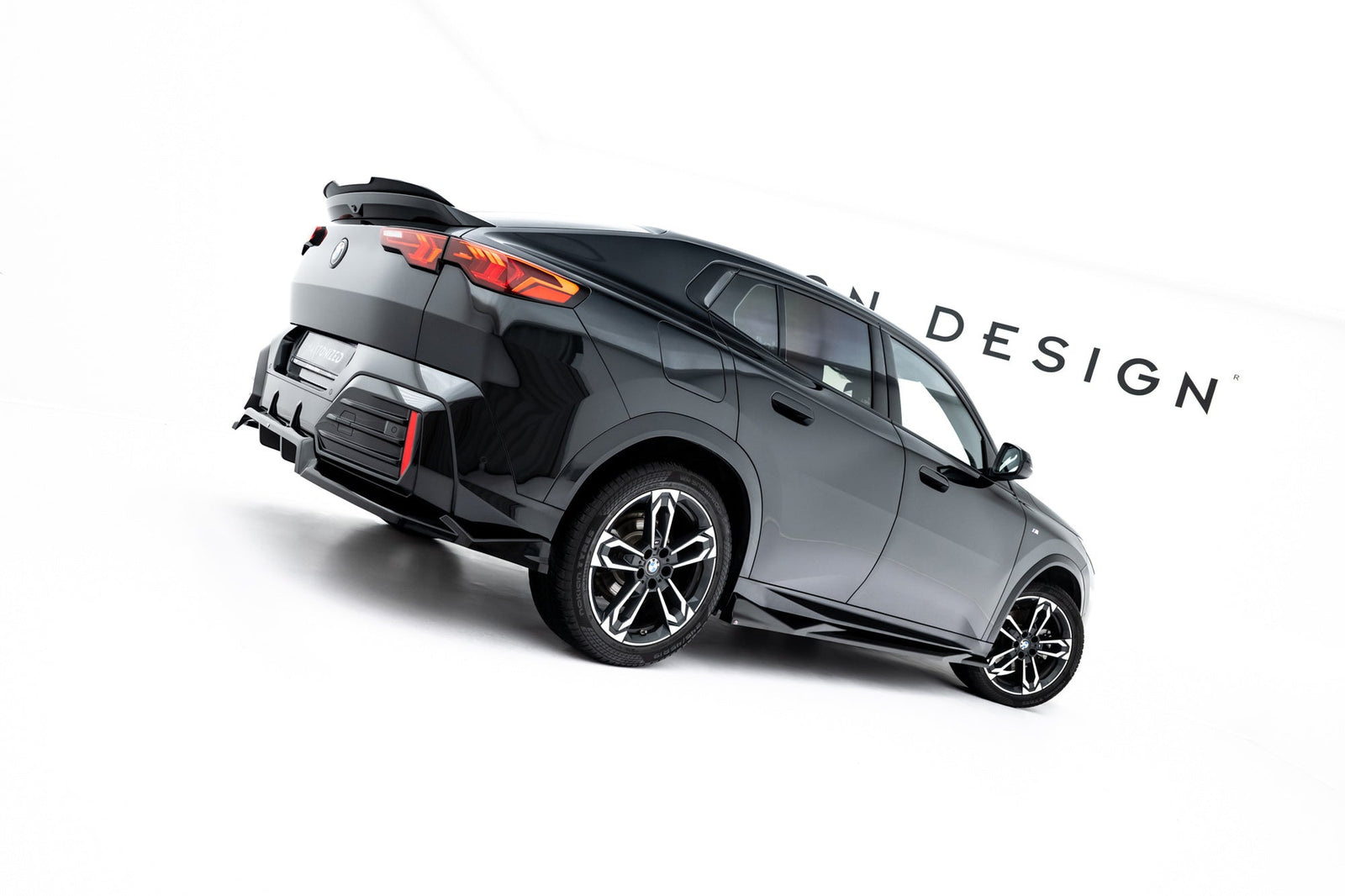 Maxton Design Difusores de taloneras laterales para BMW X2 M-Pack / iX2 U10 - imagen 1