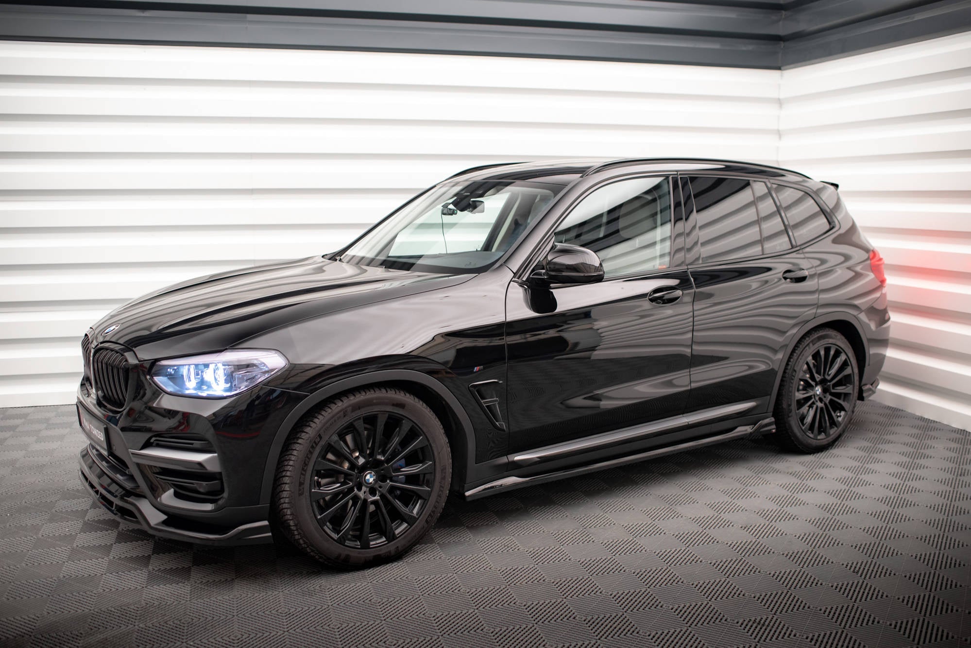 Maxton Design Difusores de taloneras laterales para BMW X3 x-Line G01 - imagen 2