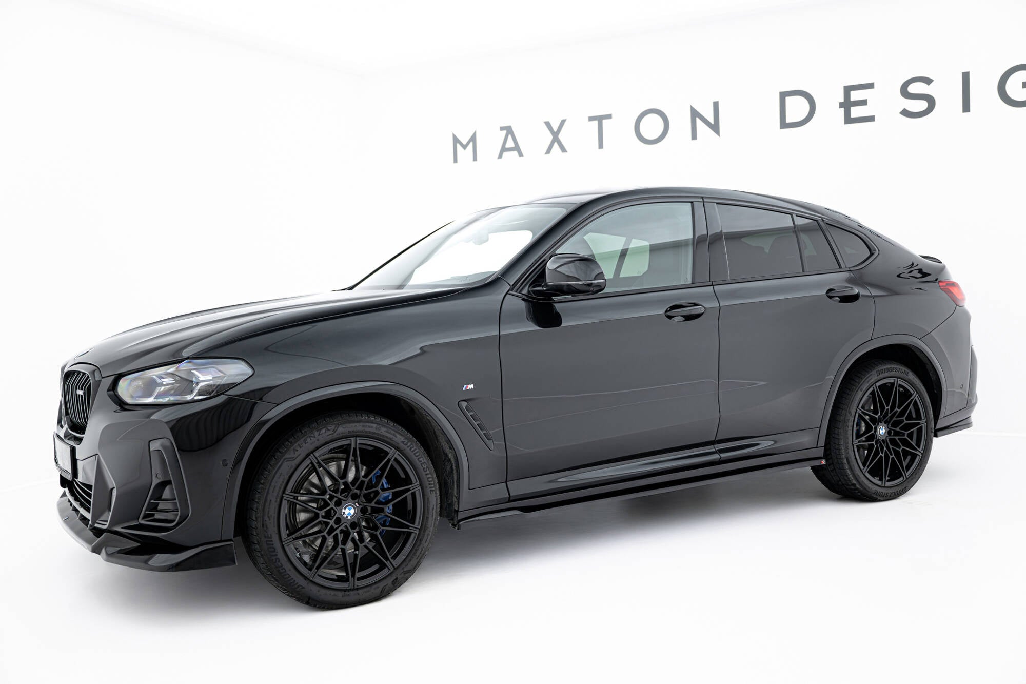 Maxton Design Difusores de taloneras laterales para BMW X4 M-Pack G02 Facelift - imagen 2