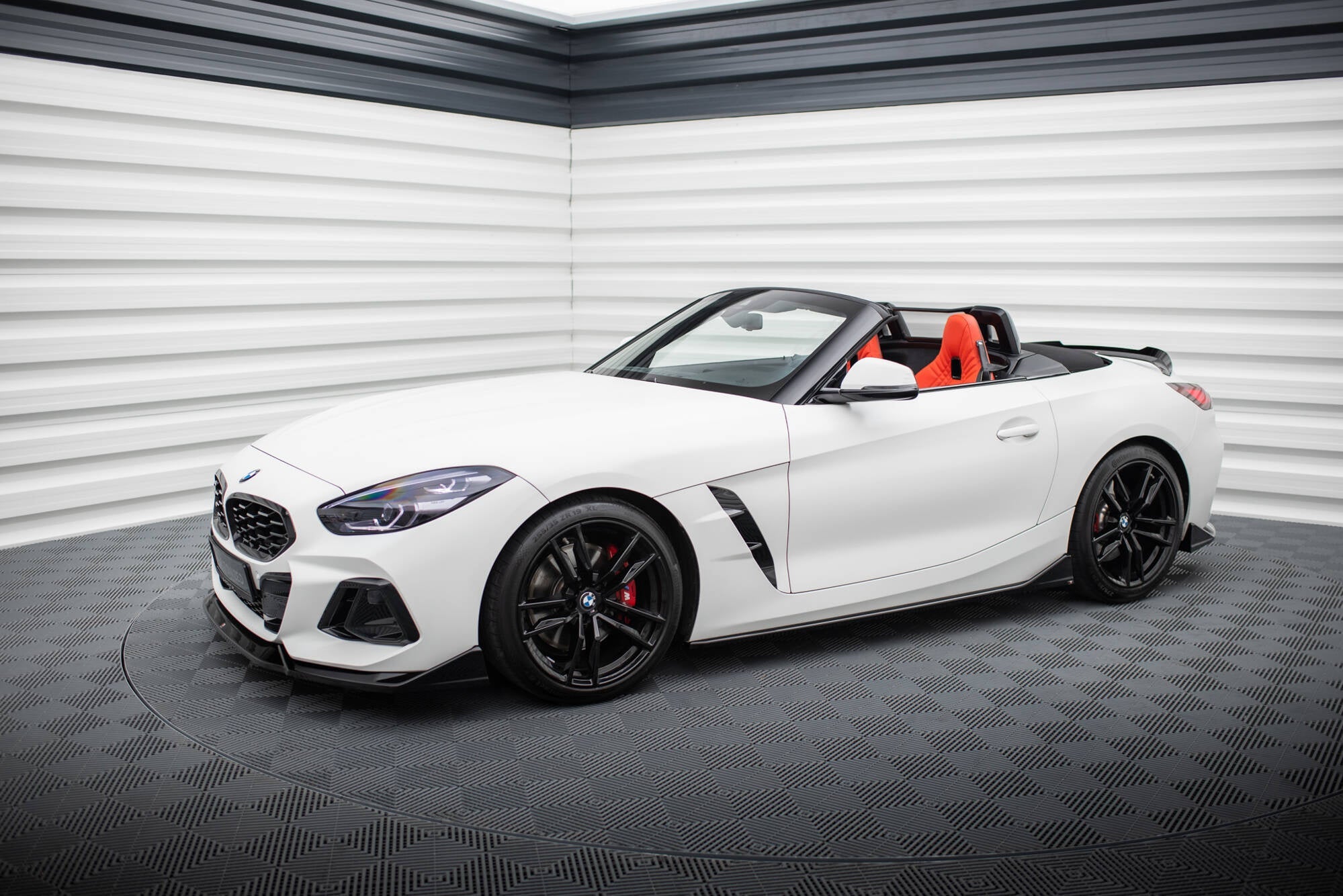 Maxton Design Difusores de taloneras laterales para BMW Z4 M40i / M-Pack G29 Facelift - imagen 3