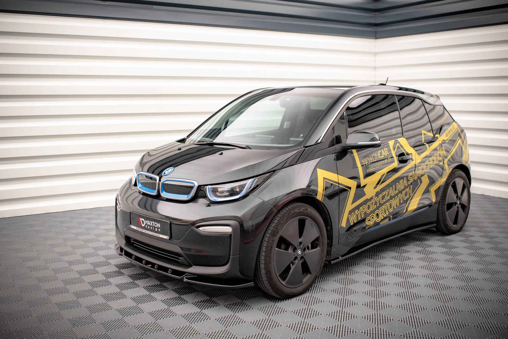 Maxton Design Difusores de taloneras laterales para BMW i3 Mk1 Facelift - imagen 3
