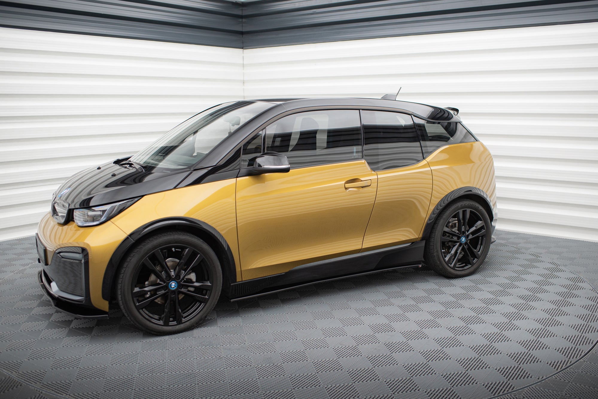 Maxton Design Difusores de taloneras laterales para BMW i3 S Mk1 Facelift - imagen 2