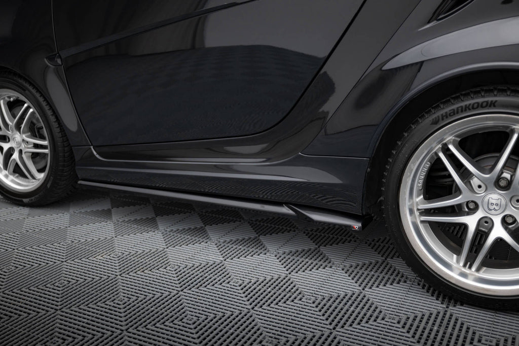 Maxton Design Difusores de taloneras laterales para Brabus Smart Fortwo C451 Facelift - imagen 3