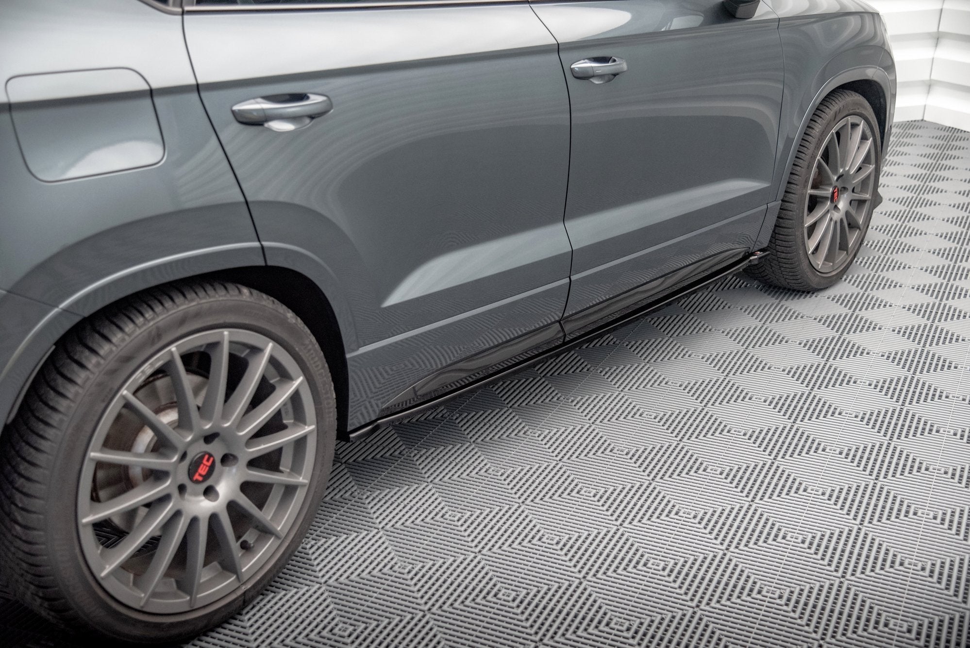 Maxton Design Difusores de taloneras laterales para Cupra Ateca Mk1 / Mk1 Facelift - imagen 1