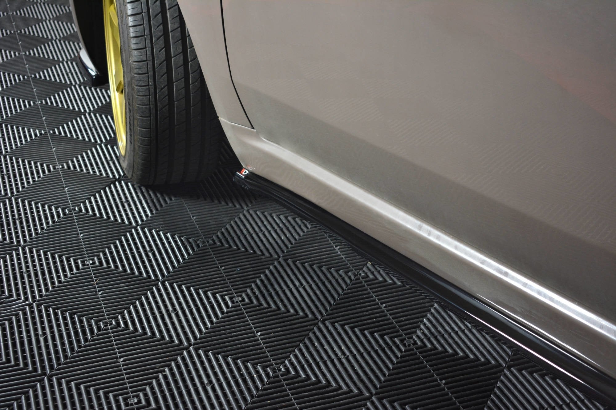 Maxton Design Difusores de taloneras laterales para Fiat 500 - imagen 3